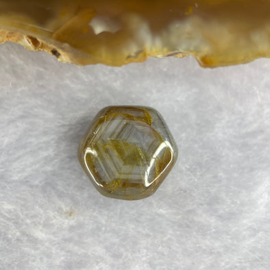 Natural Yellow Blue Star Sapphire 9.40 ct 11.5 by 12.4 by 6.0mm - Huangs Jadeite and Jewelry Pte Ltd