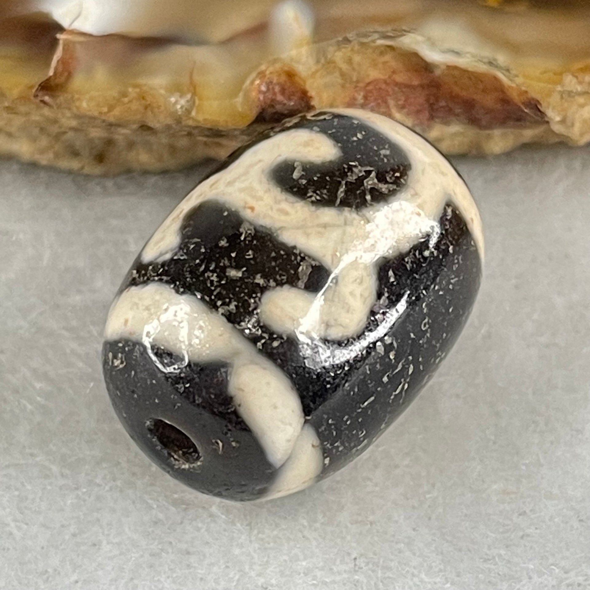 Natural Powerful Tibetan Old Oily Black White Agate Green Tara Dzi Bead Heavenly Master (Tian Zhu) 绿度母天珠 4.50g 17.7 by 12.9mm - Huangs Jadeite and Jewelry Pte Ltd