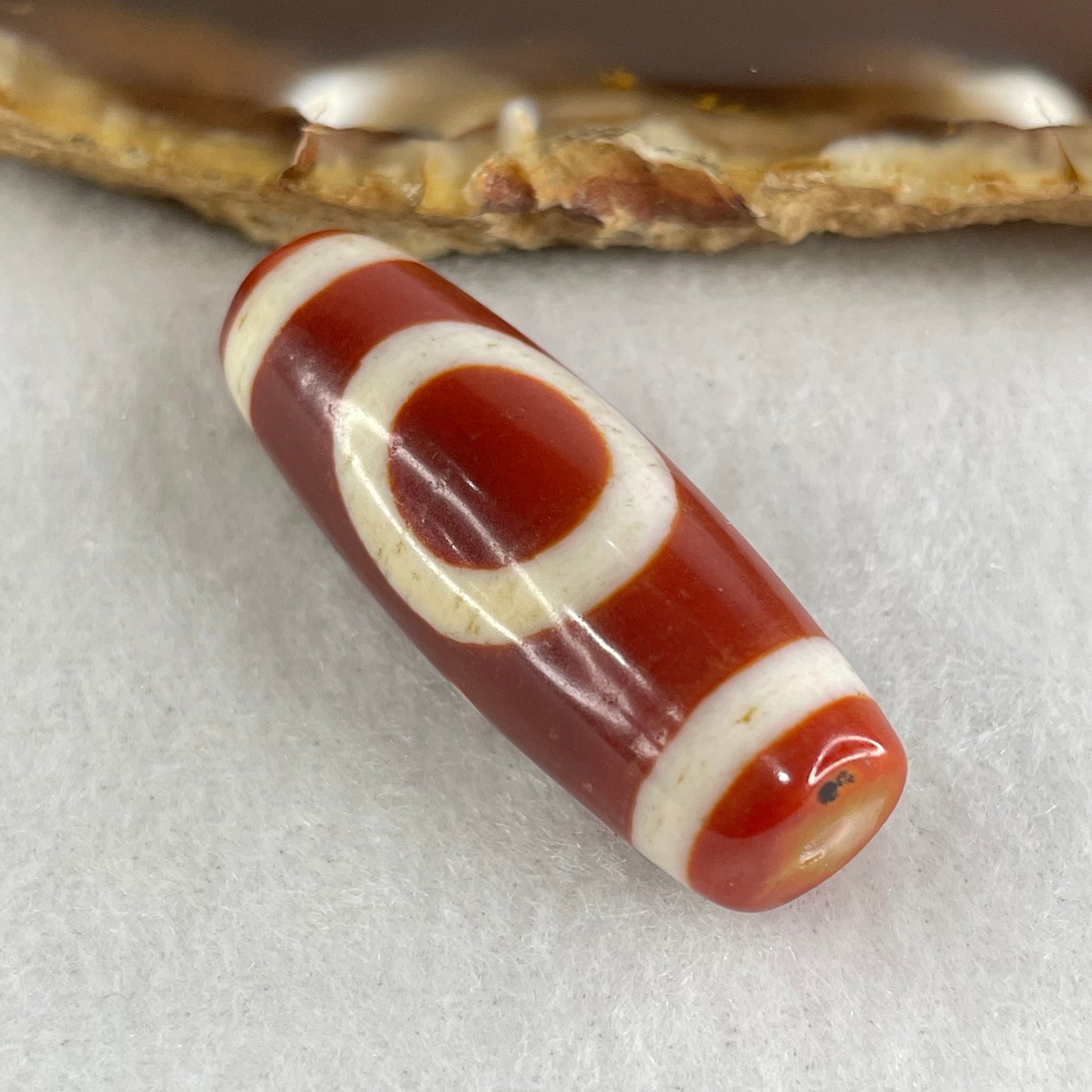 Natural Powerful Tibetan Old Oily Red White Agate One Eye Gold Metal Element Dzi Bead Heavenly Master (Tian Zhu) 一眼金天珠 11.08g 37.6 by 13.6mm - Huangs Jadeite and Jewelry Pte Ltd