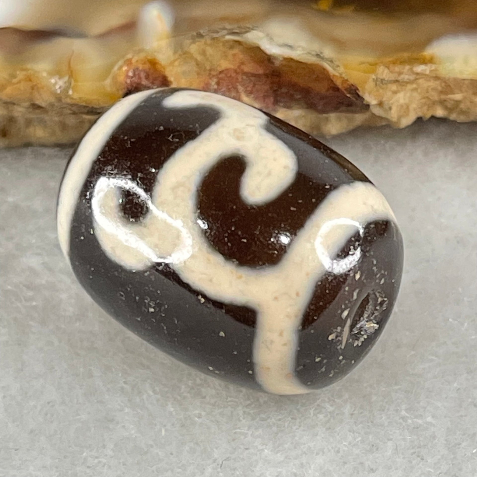 Natural Powerful Tibetan Old Oily Black White Agate Green Tara Dzi Bead Heavenly Master (Tian Zhu) 绿度母天珠 4.79g 17.6 by 13.2mm - Huangs Jadeite and Jewelry Pte Ltd