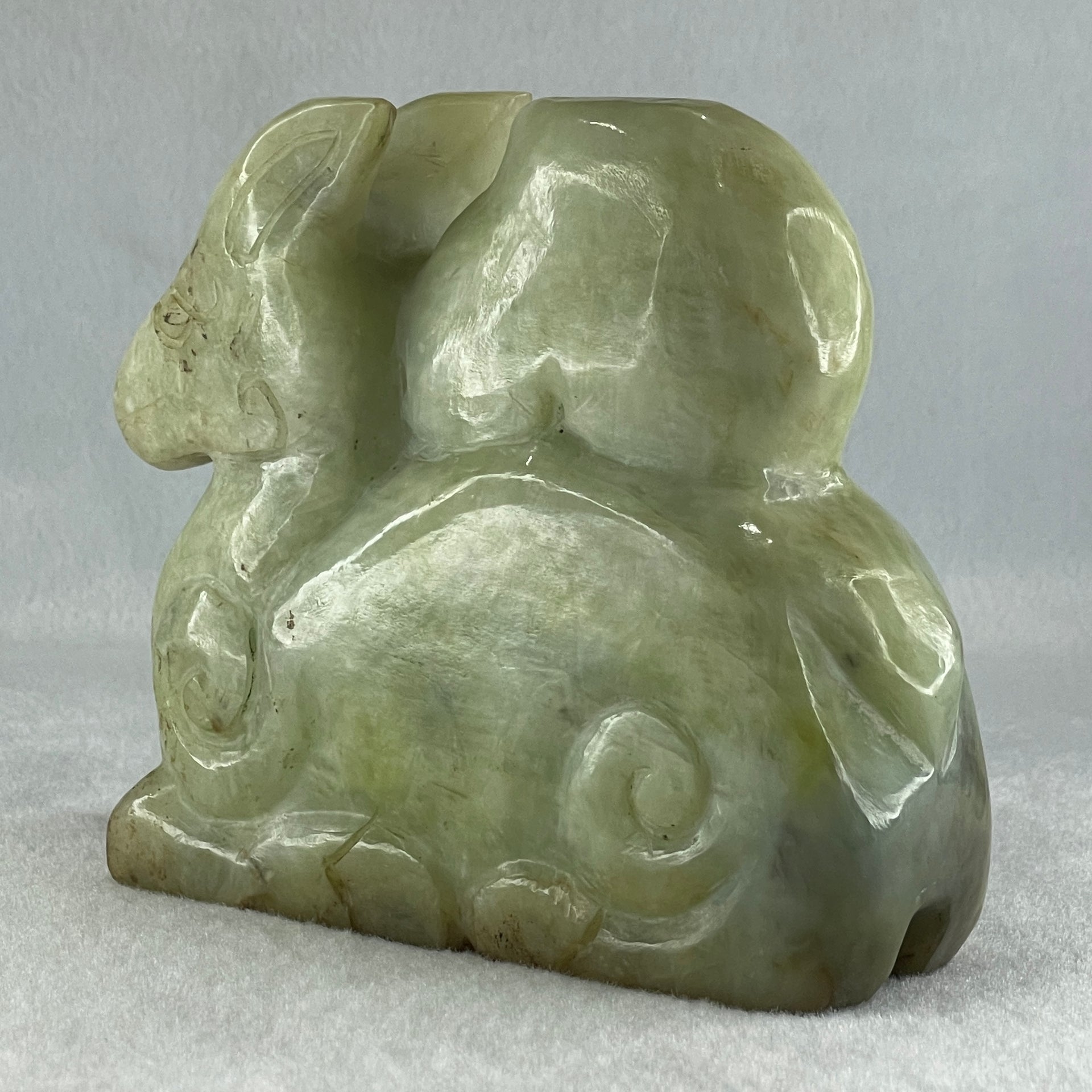 Natural Green Serpentine Deer with Longevity Peach Display 1,043.6g 135.0 by 43.0 by 115.0mm - Huangs Jadeite and Jewelry Pte Ltd