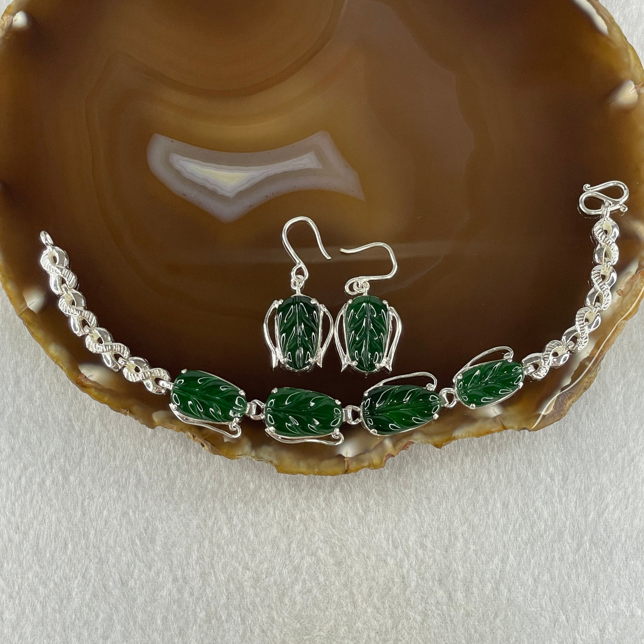Type A Natural Semi Icy Bright Green Jadeite Leaf Stone for Setting each about 17.1 by 10.3 by 2.5mm (On Silver Earrings 5.41g and Bracelet 16.83g Mold) - Huangs Jadeite and Jewelry Pte Ltd