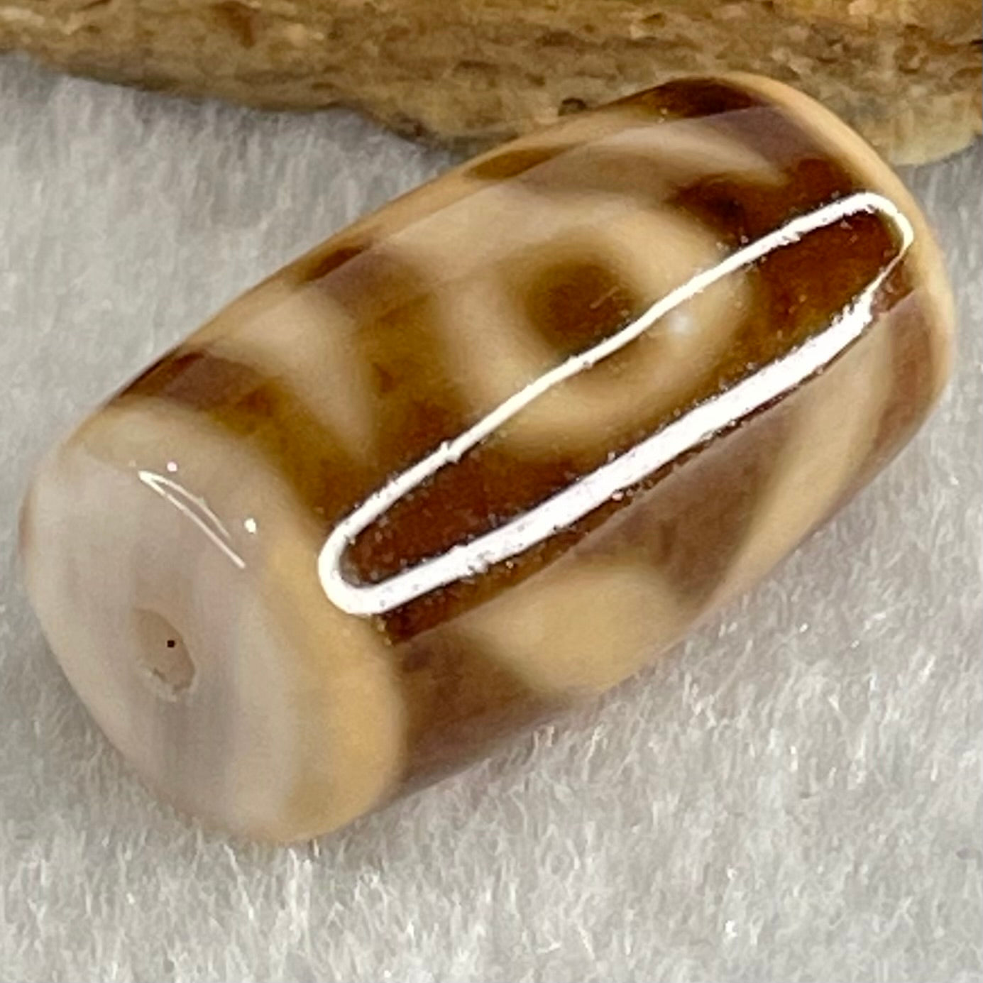 Natural Powerful Tibetan Old Oily Agate Patina Guiren Tairen Human Dzi Bead Totem Amulet Heavenly Master (Tian Zhu) 贵人天诛 4.80g 20.2 by 11.7mm - Huangs Jadeite and Jewelry Pte Ltd