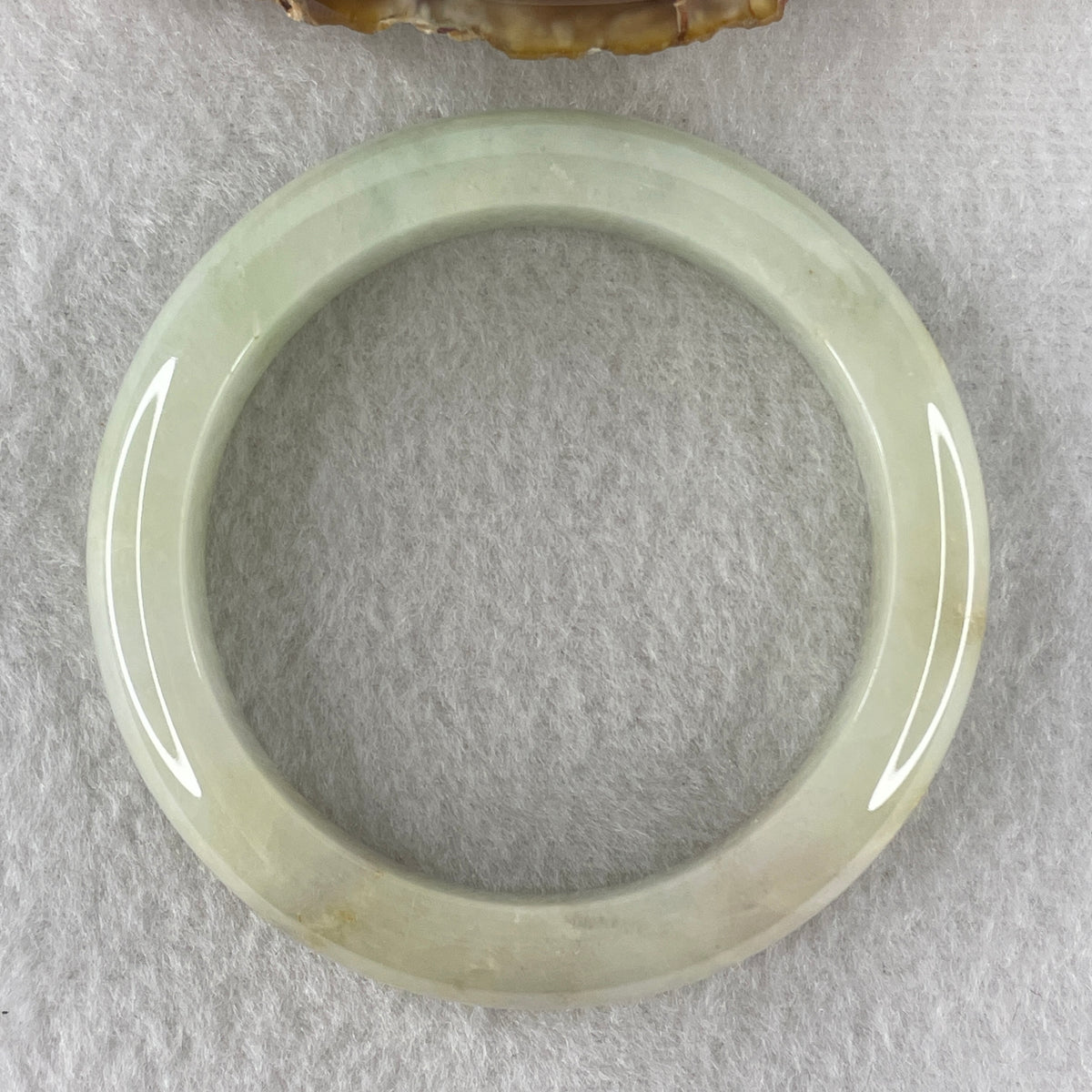 Natural Type Light Green Jadeite Bangle 58.51g Inner Diameter 55.6mm 11.8 by 9.4mm (Internal Line) - Huangs Jadeite and Jewelry Pte Ltd