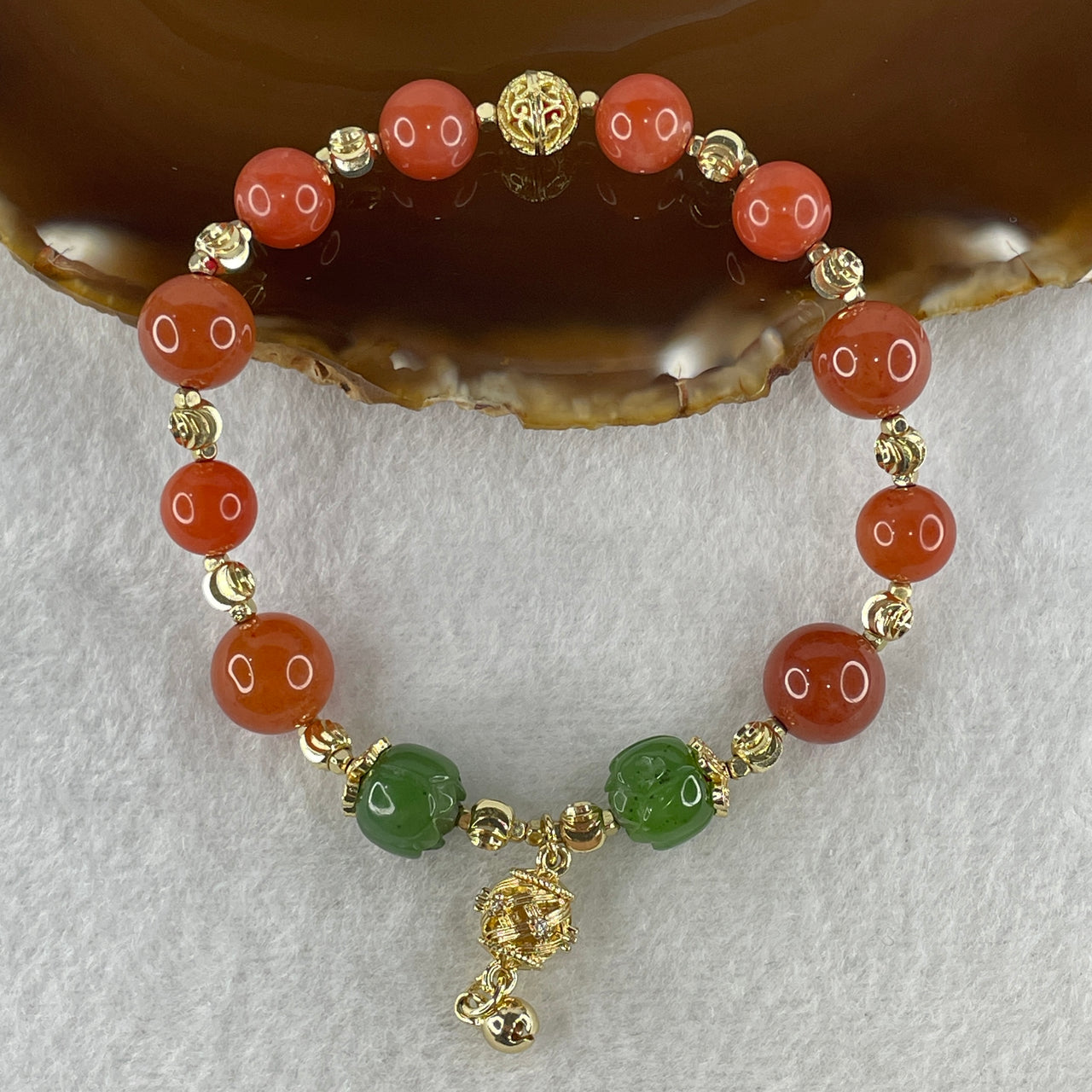 Natural Red with Green Lotus Agate Beads with Charm Bracelet 24.11g 18cm 9.1mm-6Beads 11.4mm-4Beads 10.2mm-2Beads