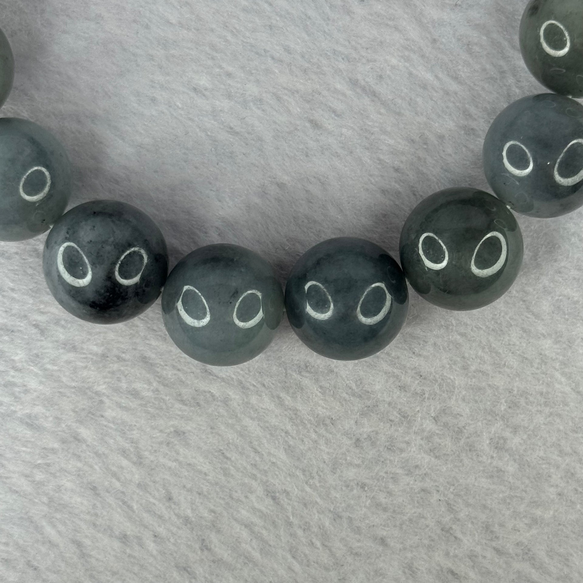 Type A Grey Wuji Green Jadeite Beads Bracelet 73.17g 18.5cm 14.2mm 15 Beads - Huangs Jadeite and Jewelry Pte Ltd