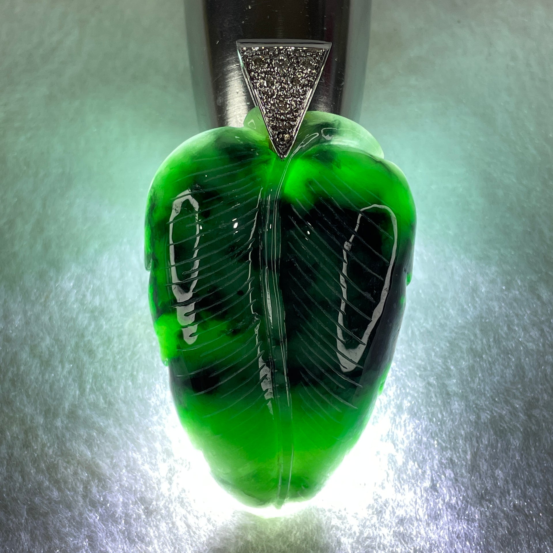Antique Natural Type A Translucent Light Green with Old Mine Spicy Green and Dark Green Piao Hua Jadeite Leaf and Cabbage approx. 53.57 by 34.67 by 12.26mm in S925 Silver and Natural Diamonds Pendant 58.51g (152.22cts) BIG Cert. B010995 - Huangs Jadeite and Jewelry Pte Ltd