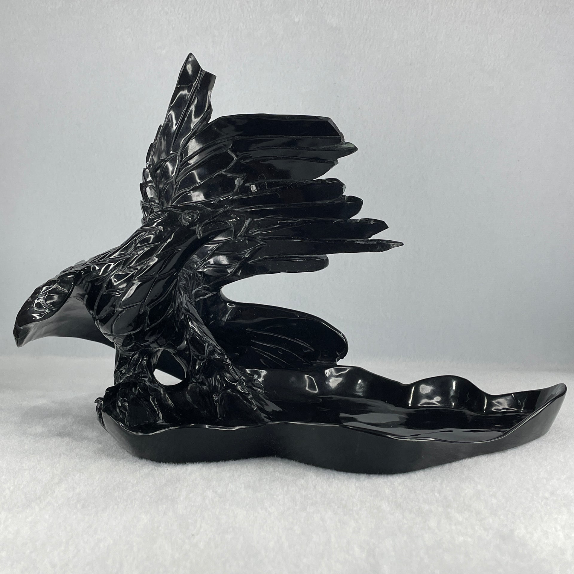 Black Stone Eagle with Pond Display 1,392.2g 270.0 by 165.0 by 190.0mm - Huangs Jadeite and Jewelry Pte Ltd