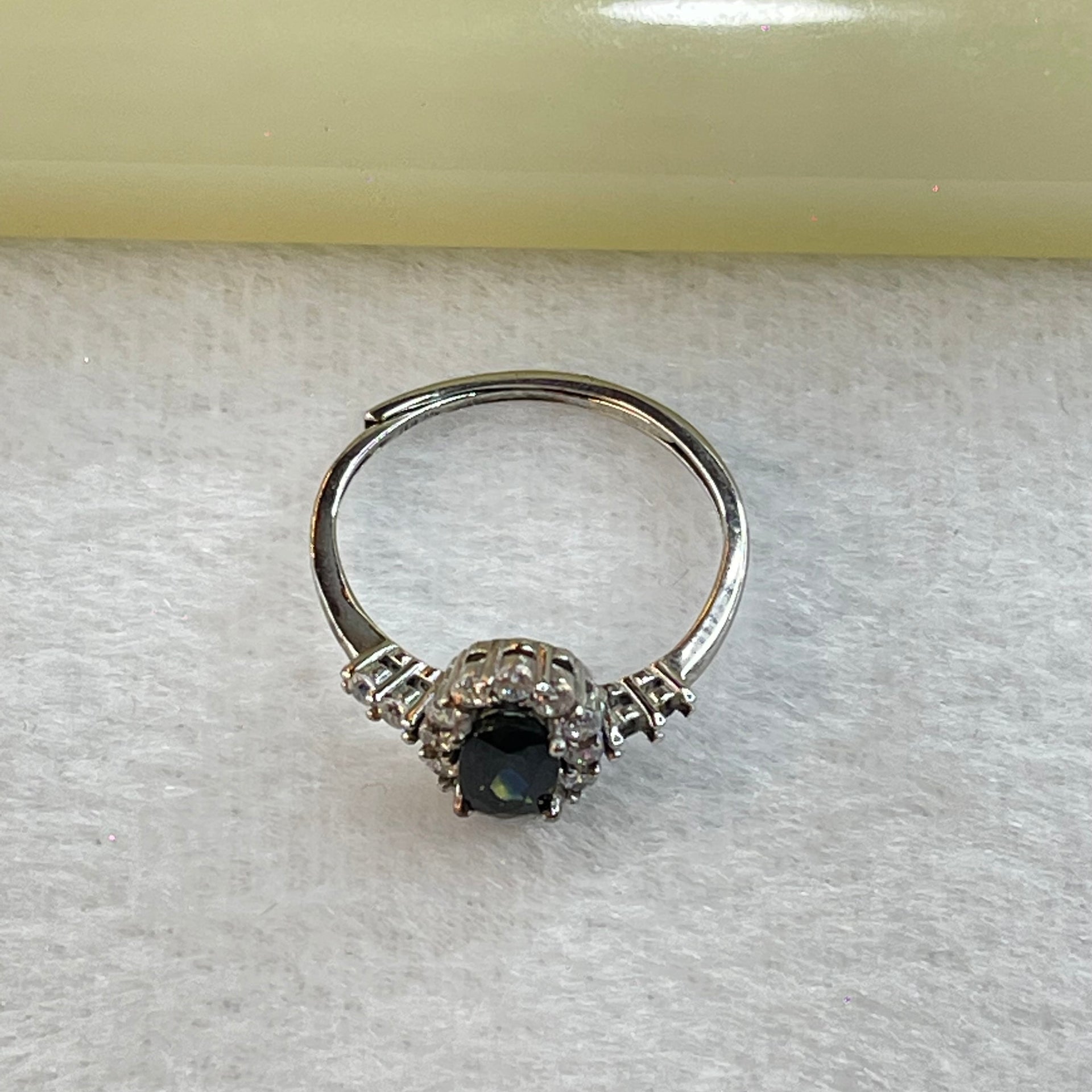 Blue Green Cubic Zirconia with Crystals in Sliver Ring (Adjustable Size) 1.34g by 6.0 by 4.6 by 3.2mm - Huangs Jadeite and Jewelry Pte Ltd