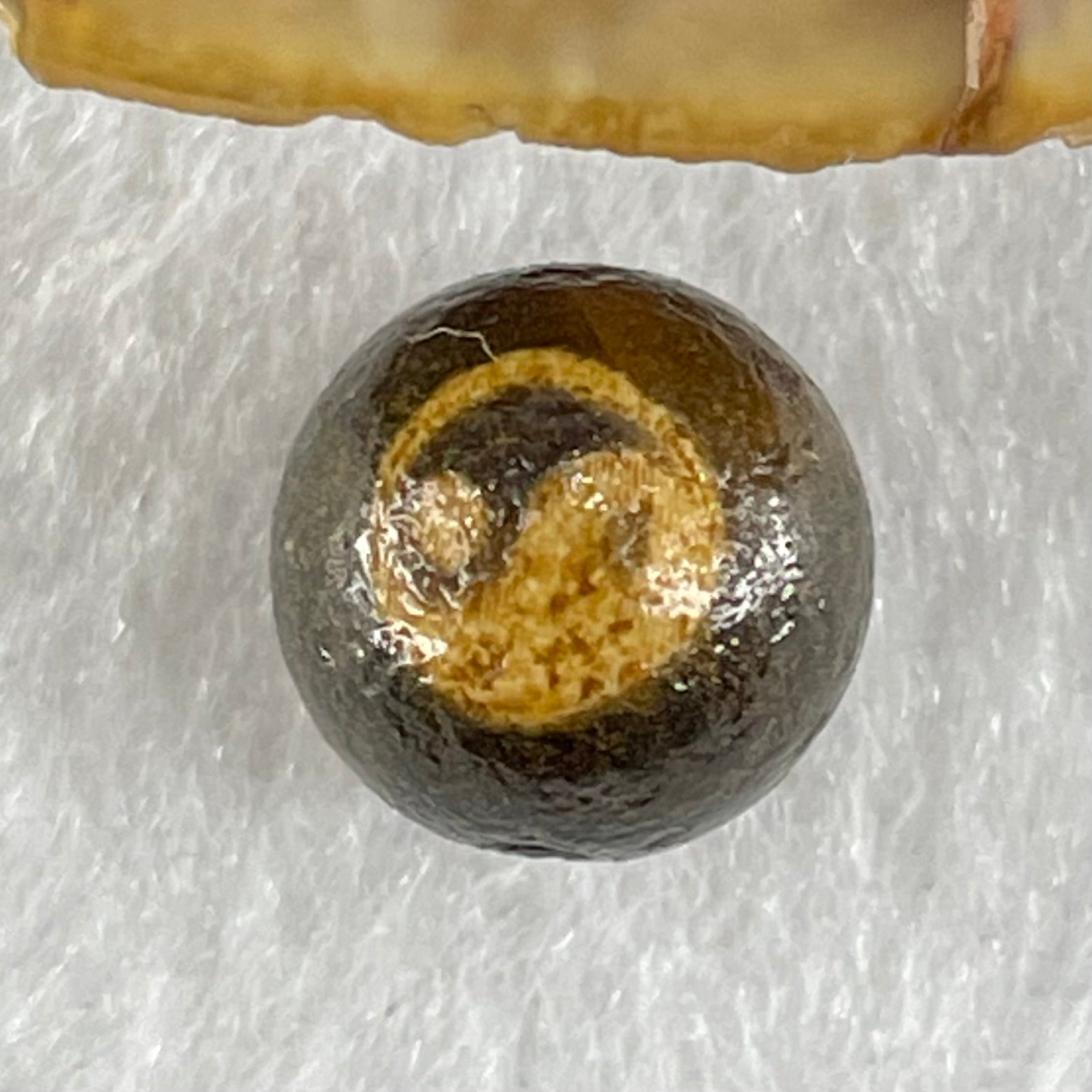 Natural Powerful Tibetan Old Oily Agate Yin Yang Bead Heavenly Master (Tian Zhu) 1.43g 10.0 by 10.3mm - Huangs Jadeite and Jewelry Pte Ltd