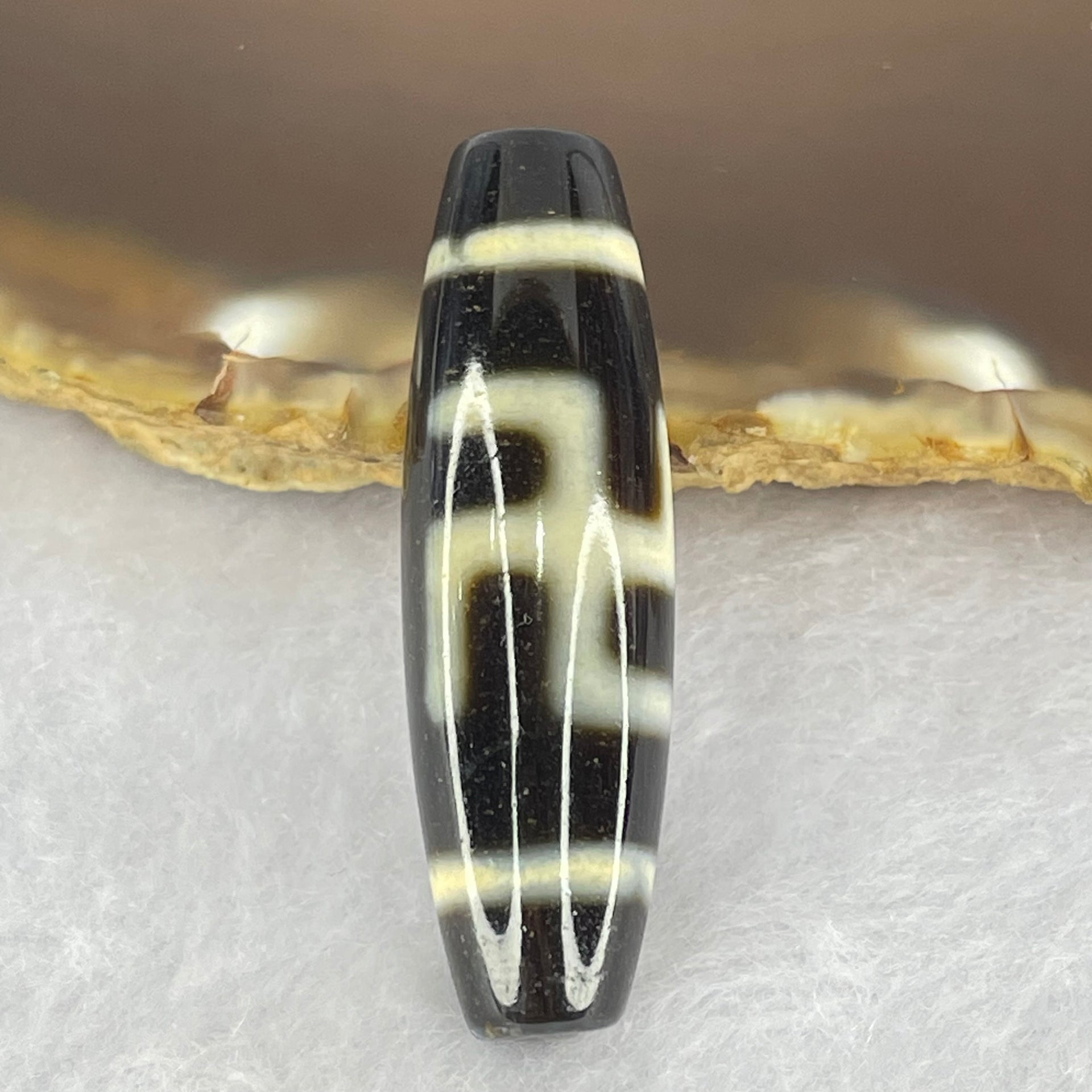 Natural Powerful Tibetan Old Oily Agate 1 Eye With Swastika Dzi Bead (Hotu Dzi) 7.60g 38.3 by 11.7mm - Huangs Jadeite and Jewelry Pte Ltd