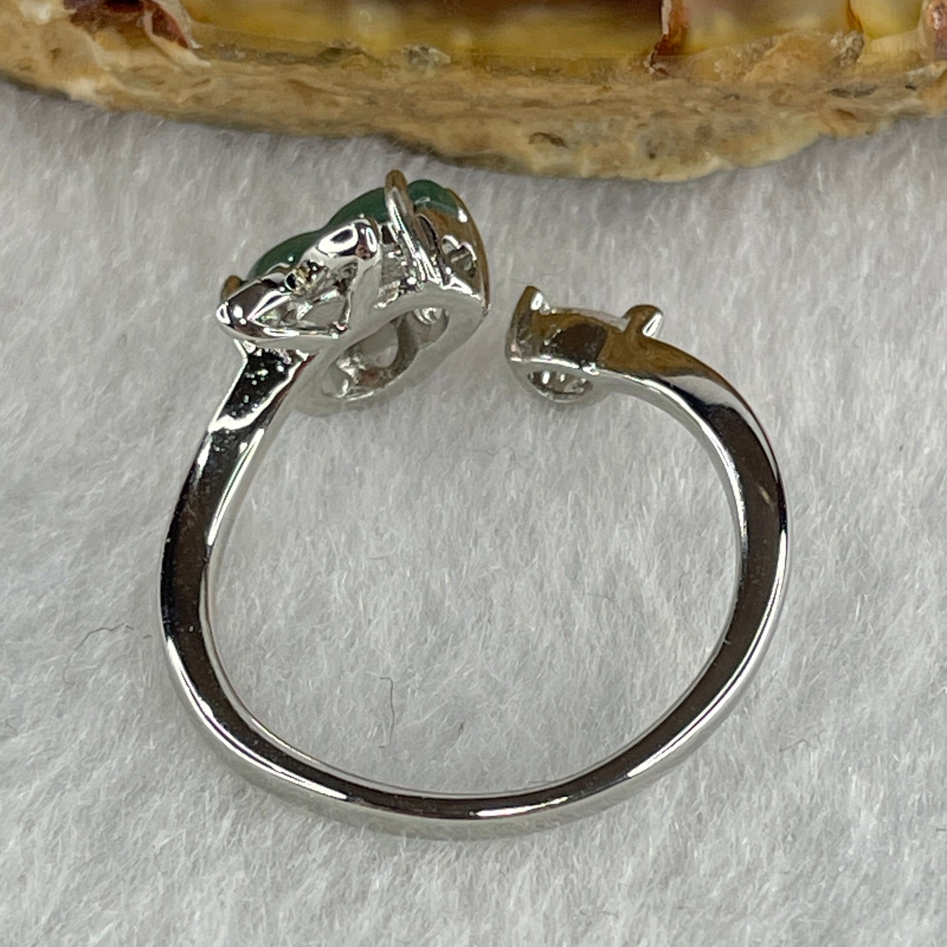 Natural Type A Icy Blueish Green Jadeite Hulu Calabash Silver Ring 1.95g 8.0 by 6.0 by 3.0mm US5.5 HK12 - Huangs Jadeite and Jewelry Pte Ltd