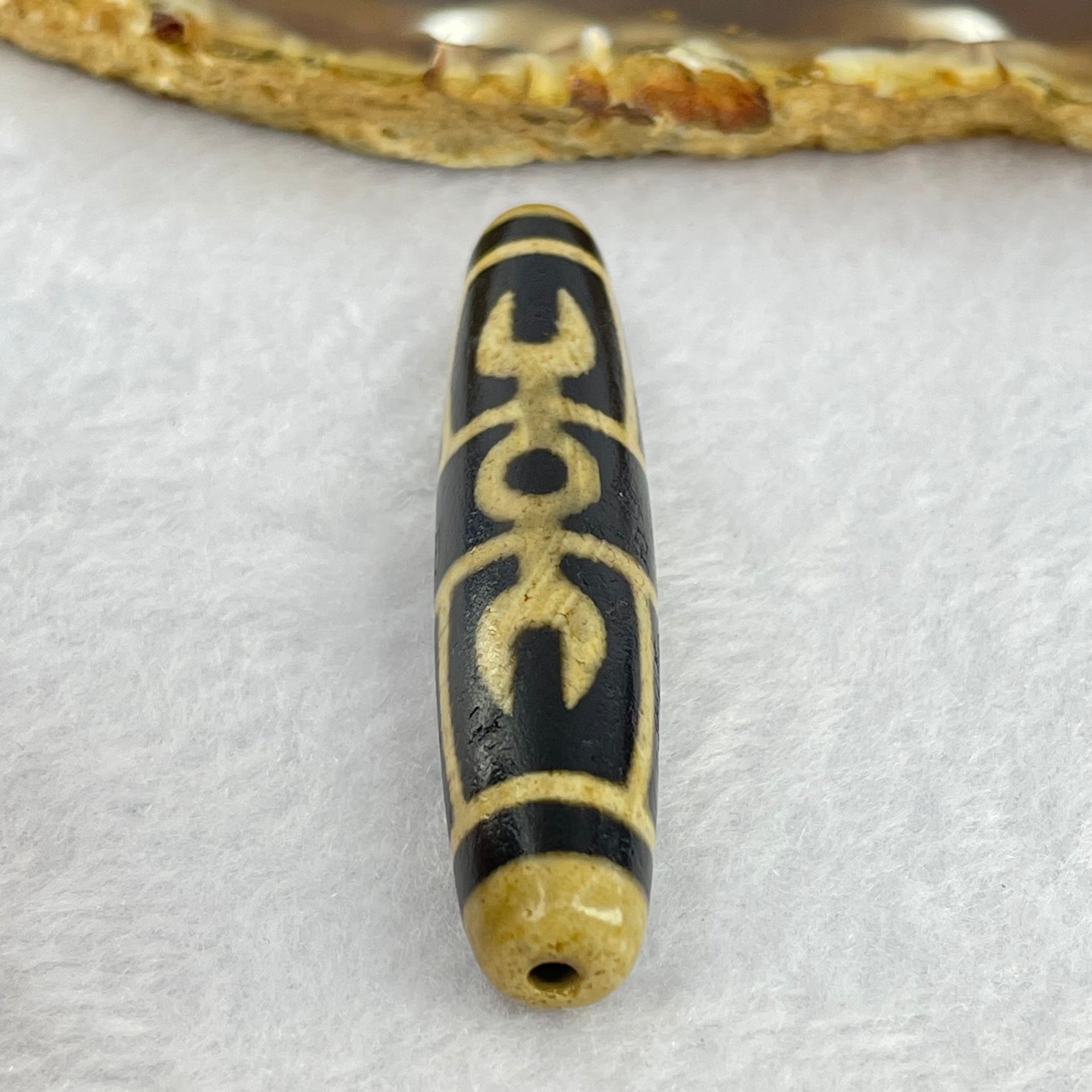 Natural Powerful Tibetan Old Oily Eyed Dharma Vajra Agate Dzi Bead Heavenly Master (Tian Zhu) 二眼金光托天珠 12.34g 57.2 by 11.9mm - Huangs Jadeite and Jewelry Pte Ltd