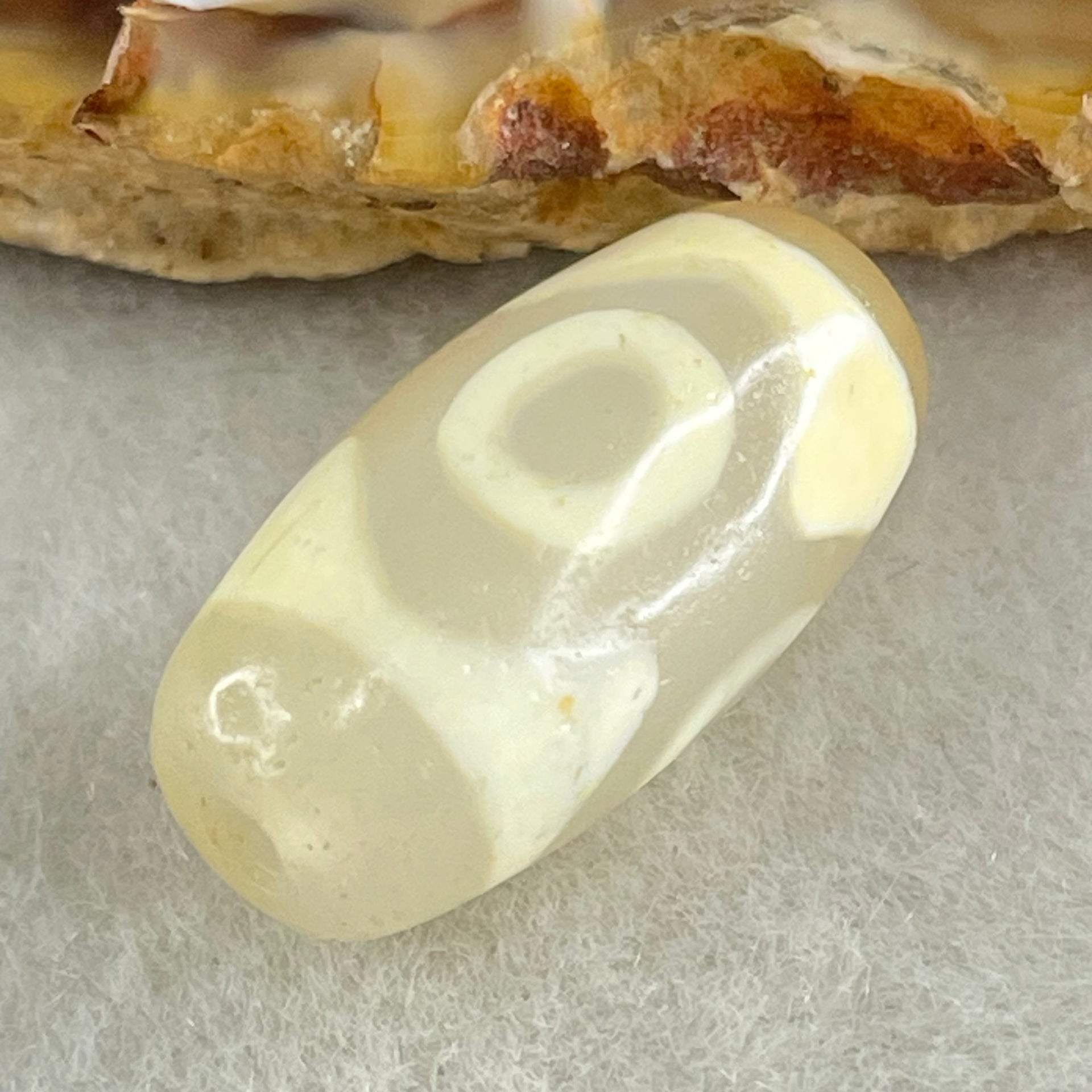 Natural Powerful Tibetan Old Oily Agate 3 Eyes Dzi Bead Heavenly Master (Tian Zhu) 三眼天诛 3.17g 20.1 by 10.4mm - Huangs Jadeite and Jewelry Pte Ltd