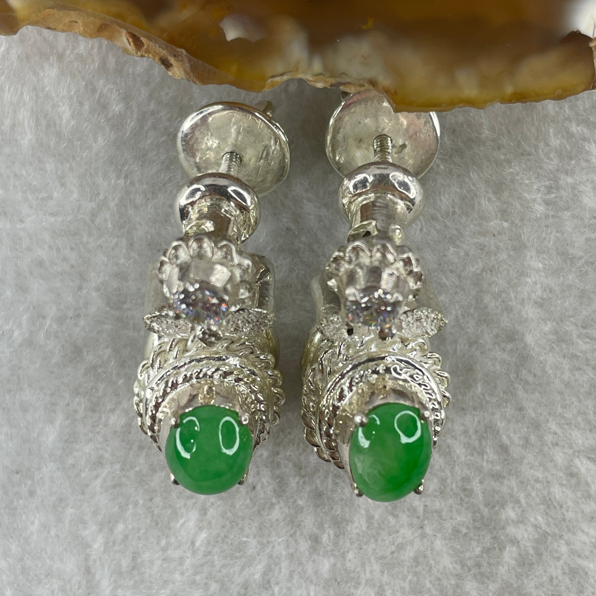 Type A Natural Apple Green Jadeite Cabochon 8.1 by 6.2 by 3.0mm Stone for Setting 20.60g (On Silver Earring Mold) - Huangs Jadeite and Jewelry Pte Ltd