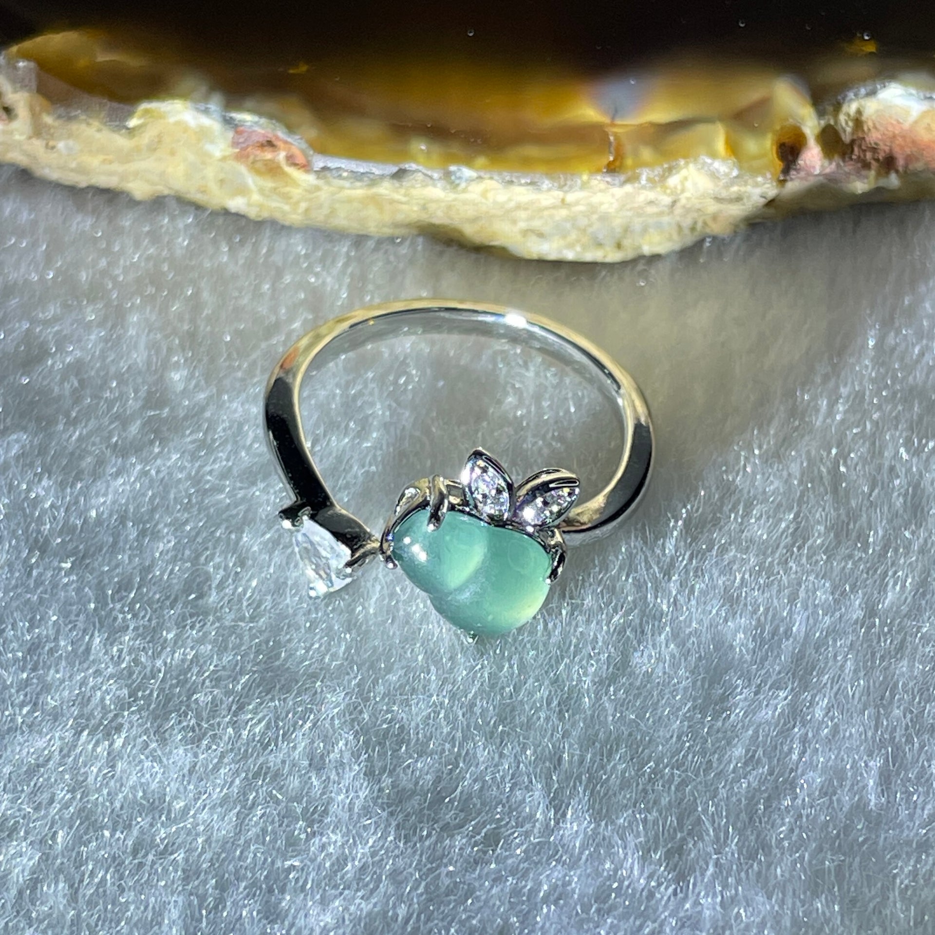 Natural Type A Icy Blueish Green Jadeite Hulu Calabash Silver Ring 1.95g 8.0 by 6.0 by 3.0mm US5.5 HK12 - Huangs Jadeite and Jewelry Pte Ltd
