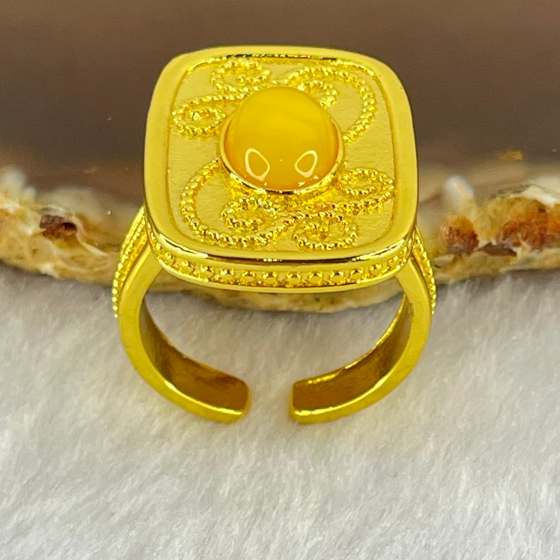 Natural Butterscotch Amber in  Sliver Gold Color Ring (Adjustable Size) 7.58g 10.7 by 6.5 by 3.5mm - Huangs Jadeite and Jewelry Pte Ltd