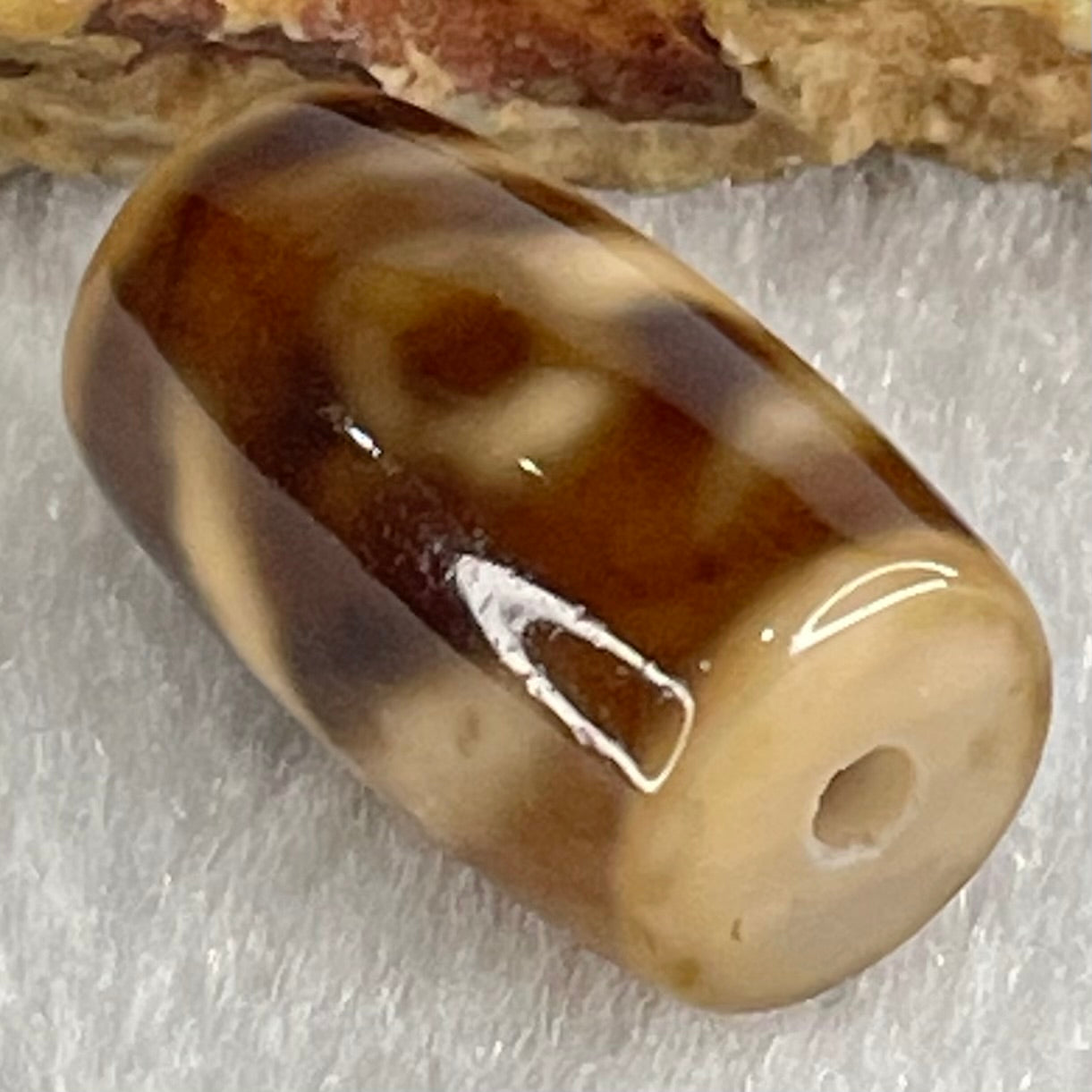 Natural Powerful Tibetan Old Oily Agate Patina Guiren Tairen Human Dzi Bead Totem Amulet Heavenly Master (Tian Zhu) 贵人天诛 4.67g 19.6 by 11.5mm - Huangs Jadeite and Jewelry Pte Ltd