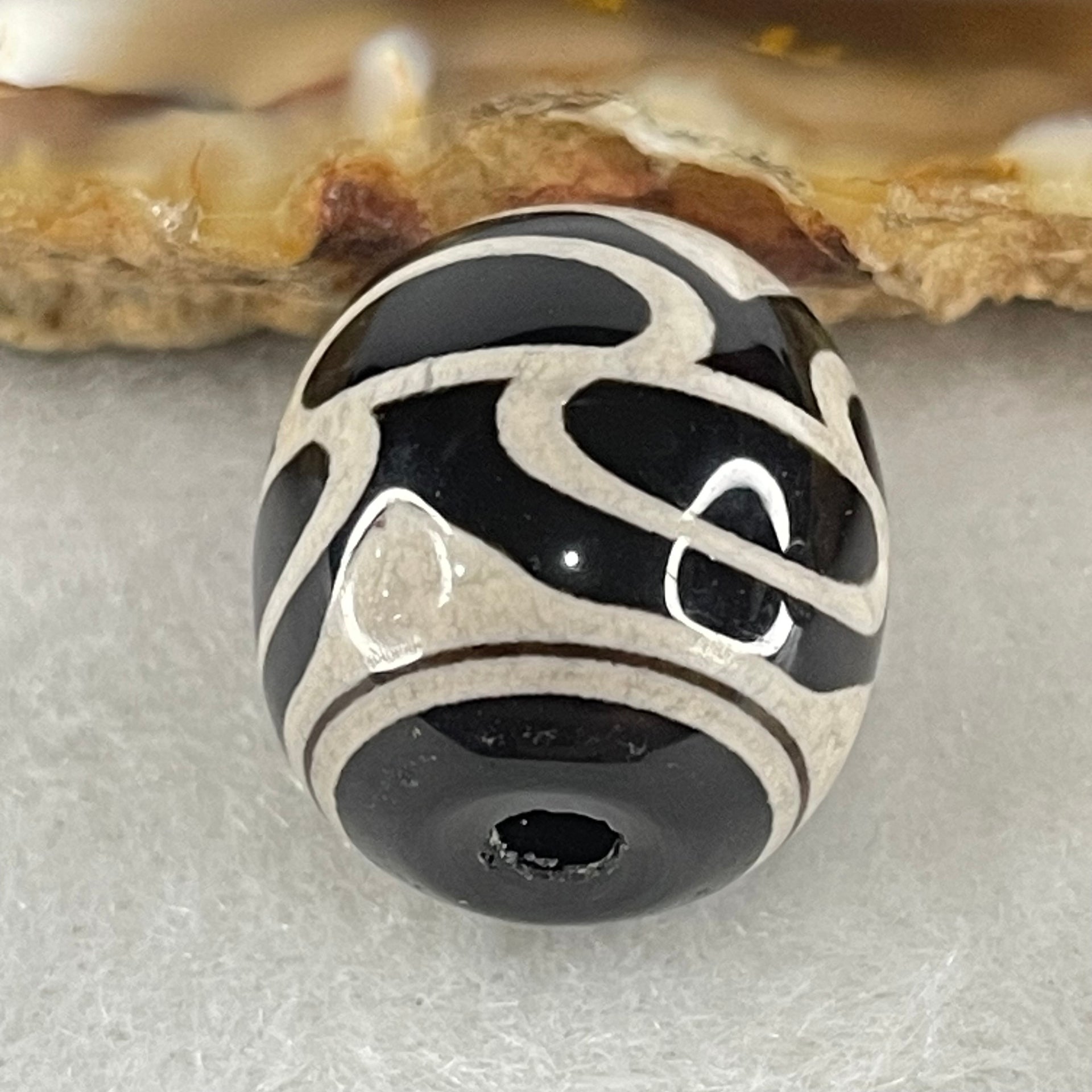 Natural Powerful Tibetan Old Oily Agate 6 Eyes Dzi Bead Heavenly Master (Tian Zhu) 六眼天诛 4.64g 16.0 by 14.4mm - Huangs Jadeite and Jewelry Pte Ltd