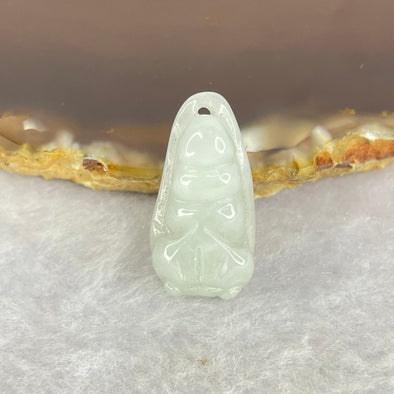 Type A Green Pea Pod Jadeite 3.36g 12.5 by 24.7 by 5.9mm - Huangs Jadeite and Jewelry Pte Ltd