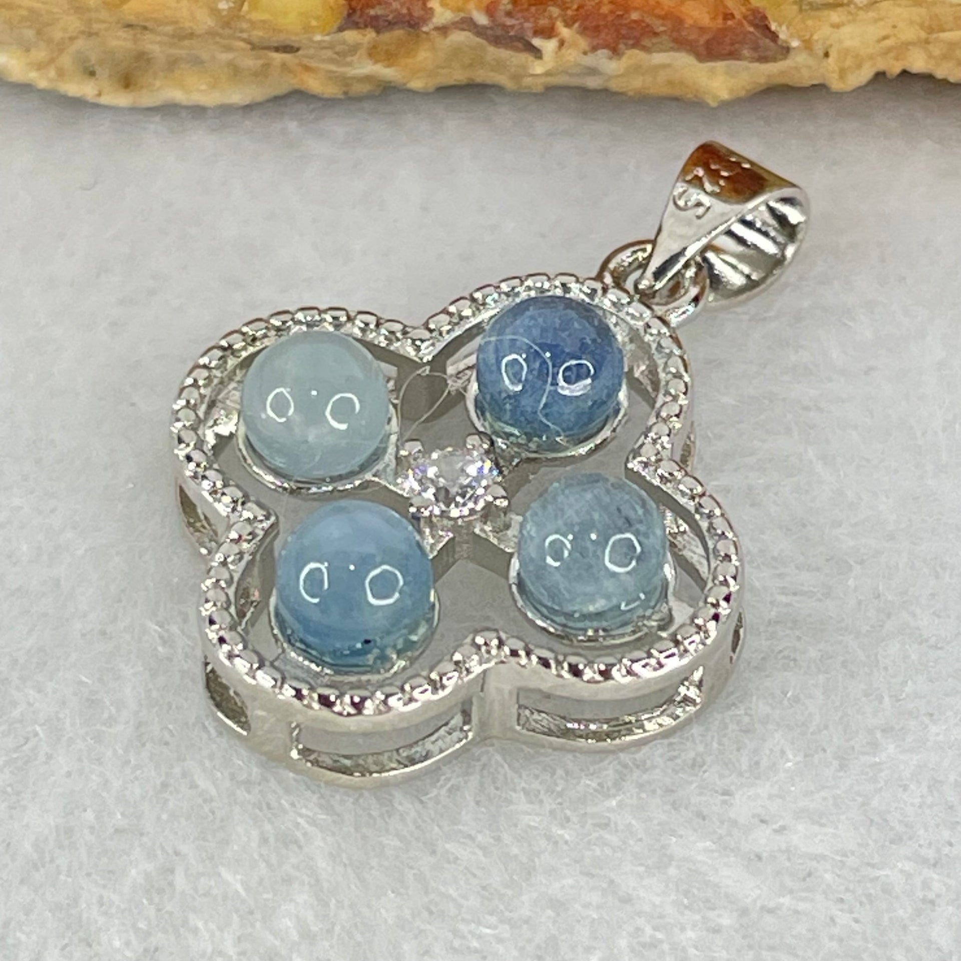Above Average Grade Rare Natural Blue Dumortierite Rutilated Quartz in S925 Four Leaf Clover Pendant 2.21g 4.0mm 4pcs - Huangs Jadeite and Jewelry Pte Ltd