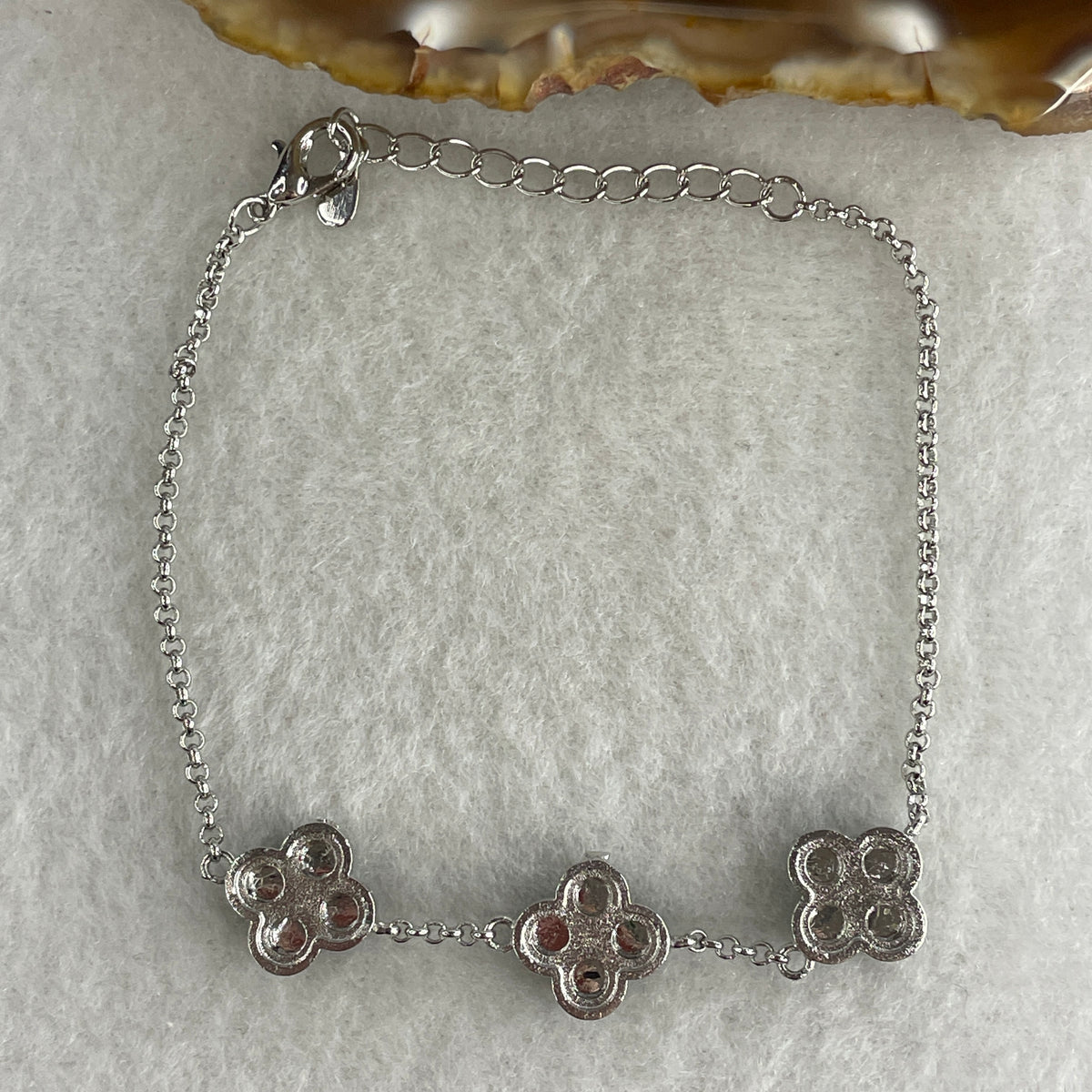 Natural Type A Omphacite Spicy Green Jadeite Cabochon 4-Leaf Clover in S925 Silver Bracelet | (4.34g | 15–18cm | 3.6 x 1.5mm x 12 Pcs | "Sì Yè Cǎo" Ultimate Good Luck Anchor, Feng Shui Prosperity Strand) - Huangs Jadeite and Jewelry Pte Ltd