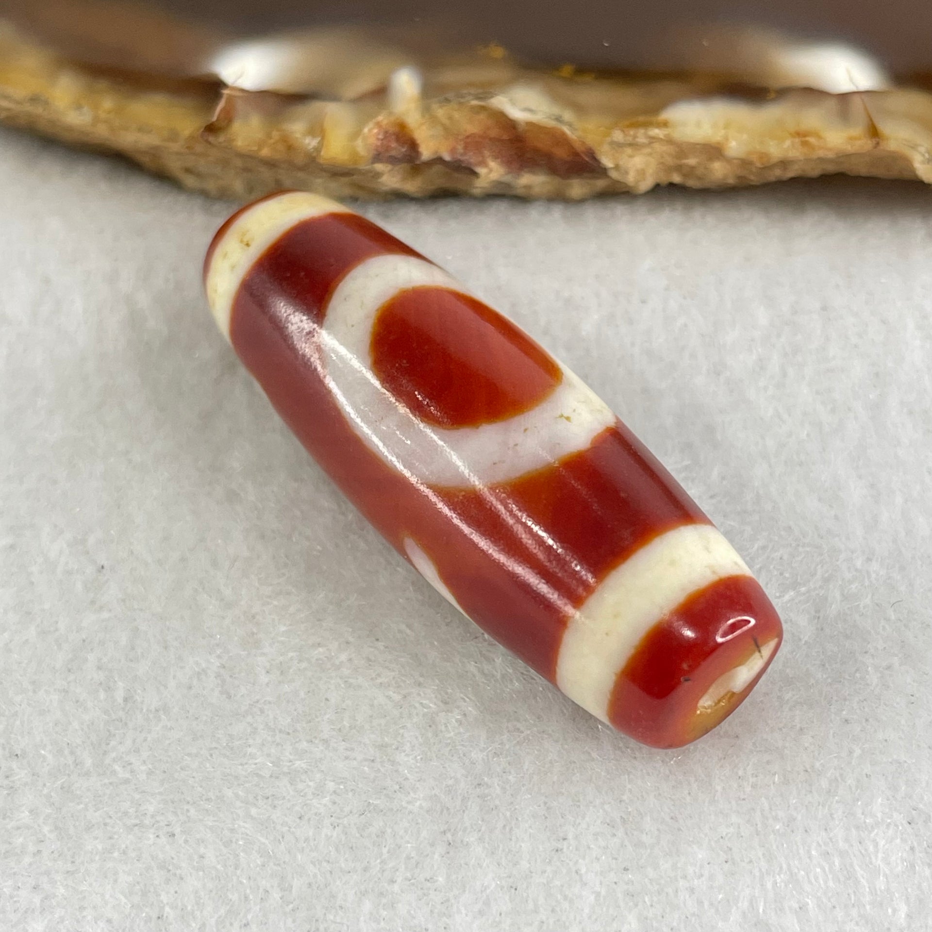 Natural Powerful Tibetan Old Oily Red White Agate One Eye Gold Metal Element Dzi Bead Heavenly Master (Tian Zhu) 一眼金天珠 9.68g 37.6 by 12.9mm - Huangs Jadeite and Jewelry Pte Ltd