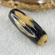 Natural Powerful Tibetan Old Oily Agate 5 Bats Dzi Bead Heavenly Master (Tian Zhu) 五个蝙蝠天诛 8.87g 36.7 by 12.3mm - Huangs Jadeite and Jewelry Pte Ltd