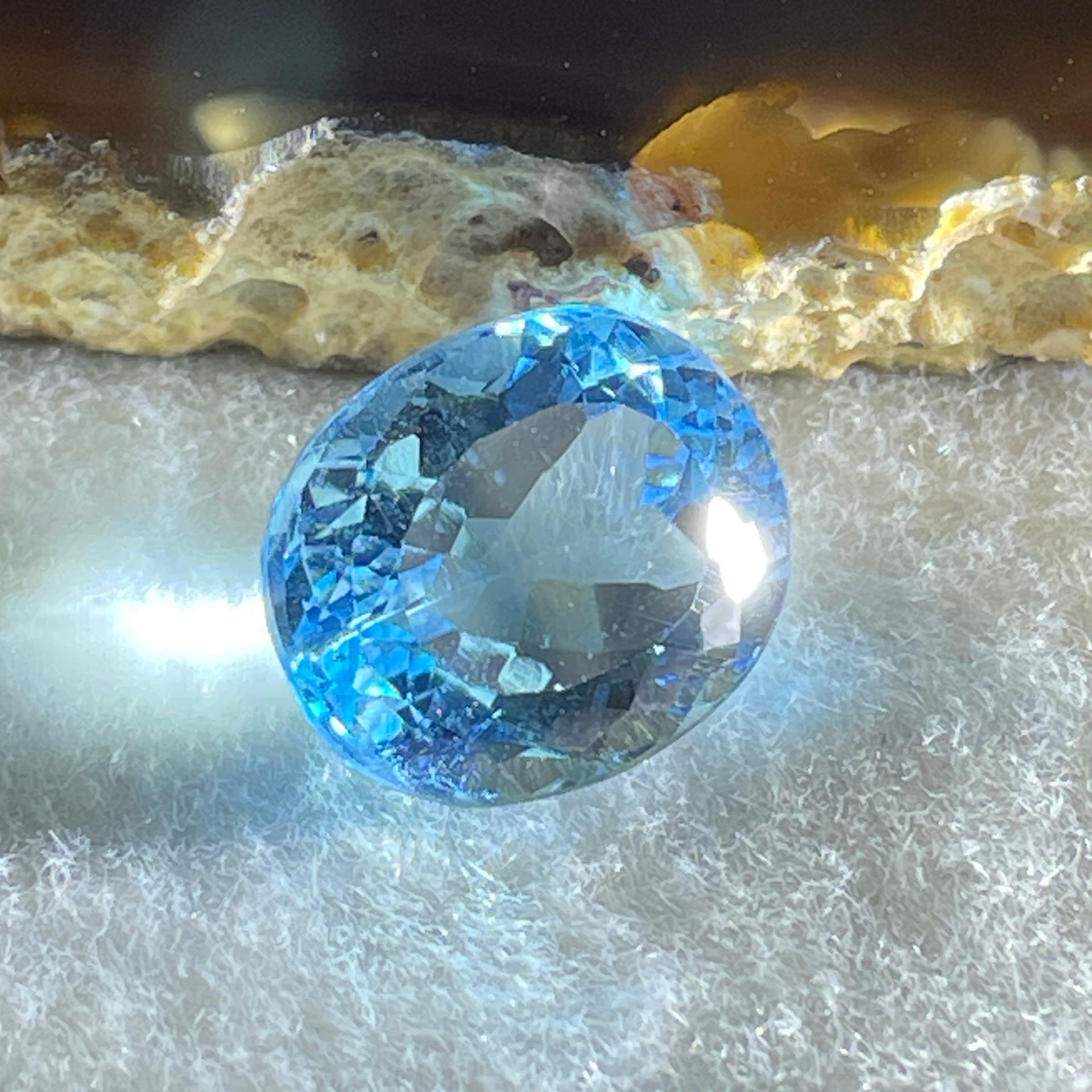 Natural Sky Blue Topaz Oval Shape 13.46ct 14.9 by 12.2 by 8.7mm - Huangs Jadeite and Jewelry Pte Ltd