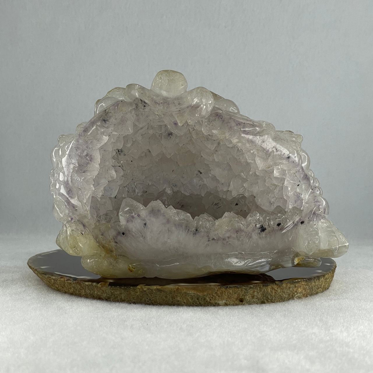 Natural White Agate with Amethyst 3 Legged Toast Display 904.3 140.0 by 91.0 by 94.0mm