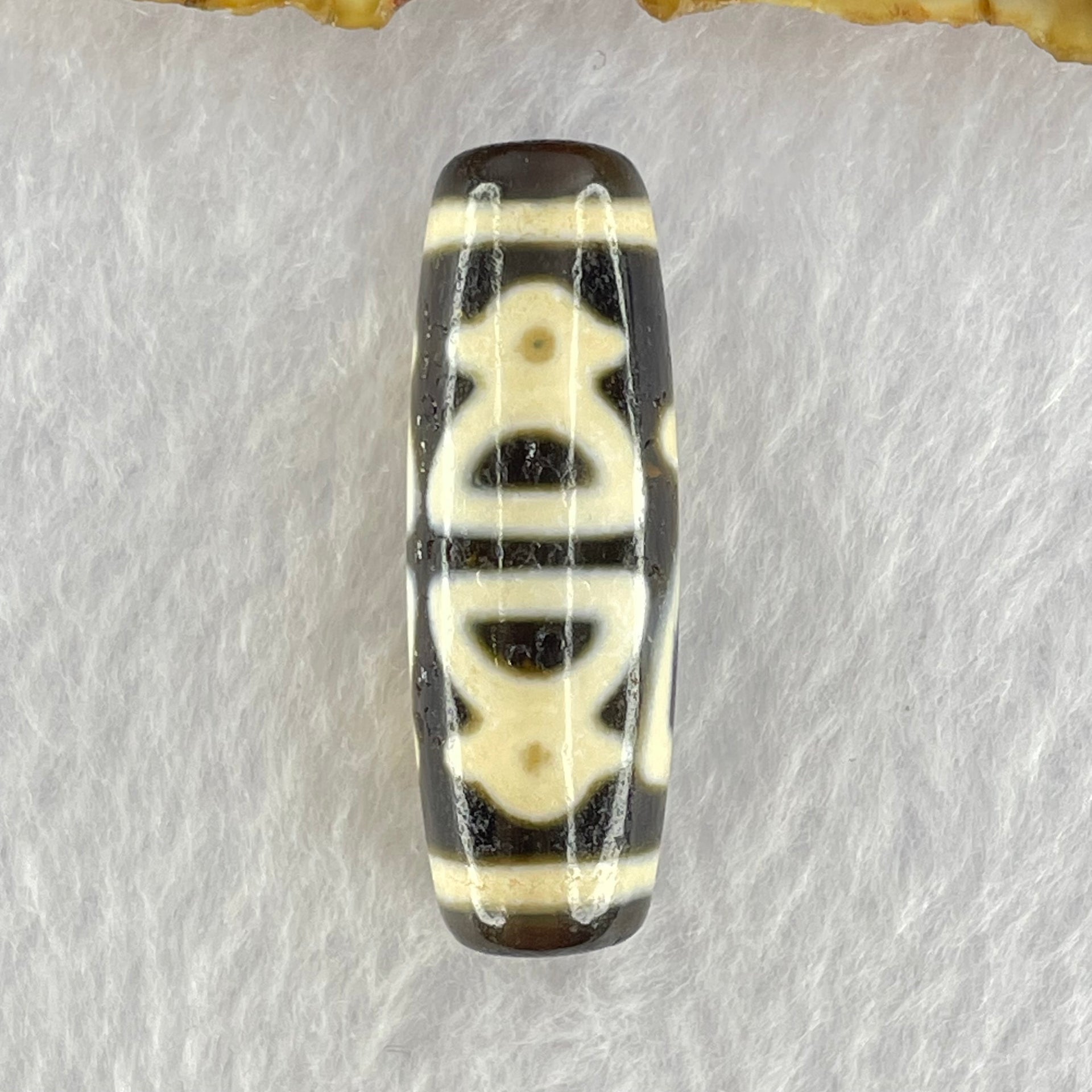 Natural Powerful Tibetan Old Oily Agate Cai Shen Dzi Bead Heavenly Master (Tian Zhu) 10.60g 38.2 by 13.3mm - Huangs Jadeite and Jewelry Pte Ltd