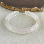 Natural Pinky Agate Fox Bange Internal Dimeter 56.4mm 27.67g 10.2 by 6.9mm - Huangs Jadeite and Jewelry Pte Ltd