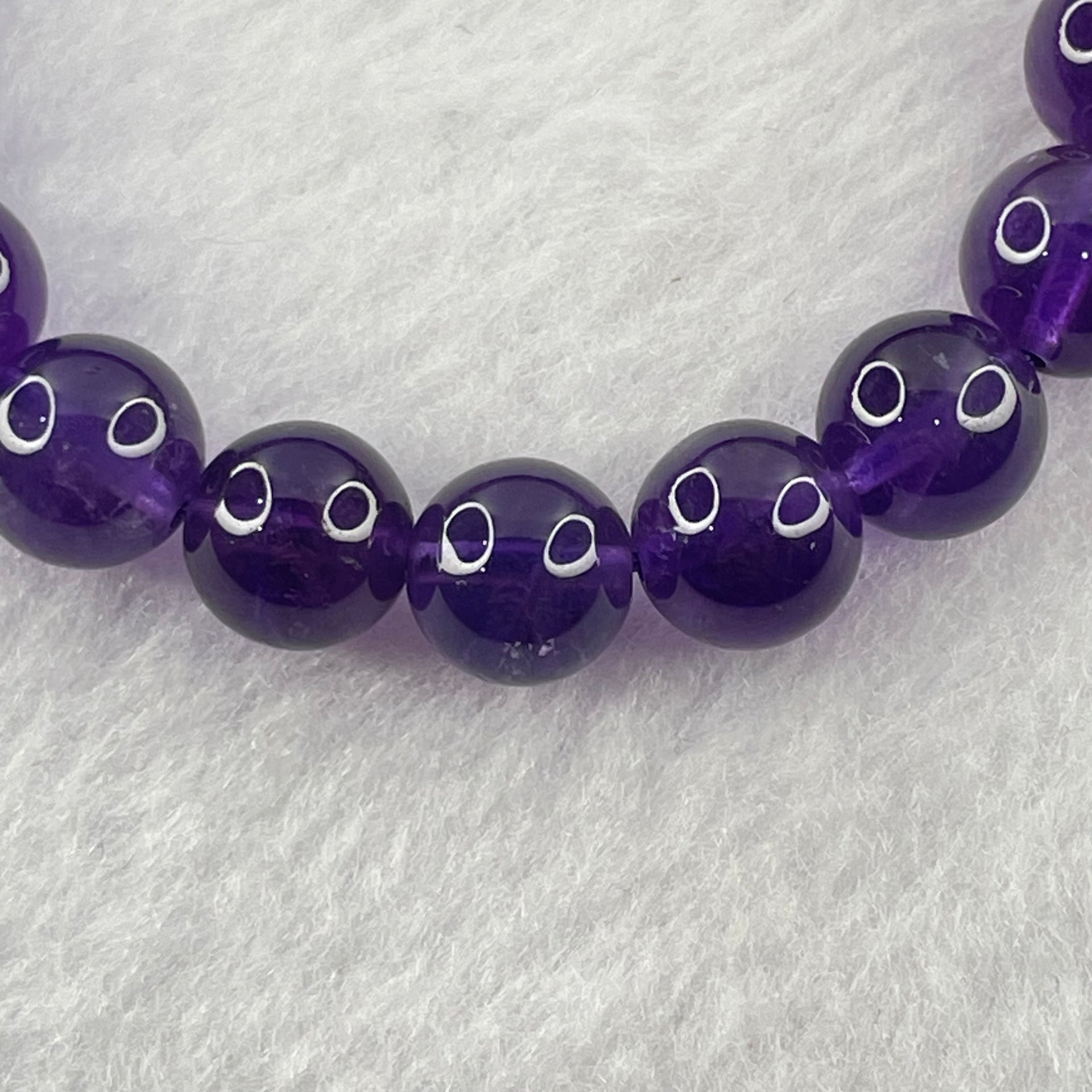 Good Grade Natural Amethyst Bracelet 23.30g 16.5cm 9.5mm 22 Beads - Huangs Jadeite and Jewelry Pte Ltd
