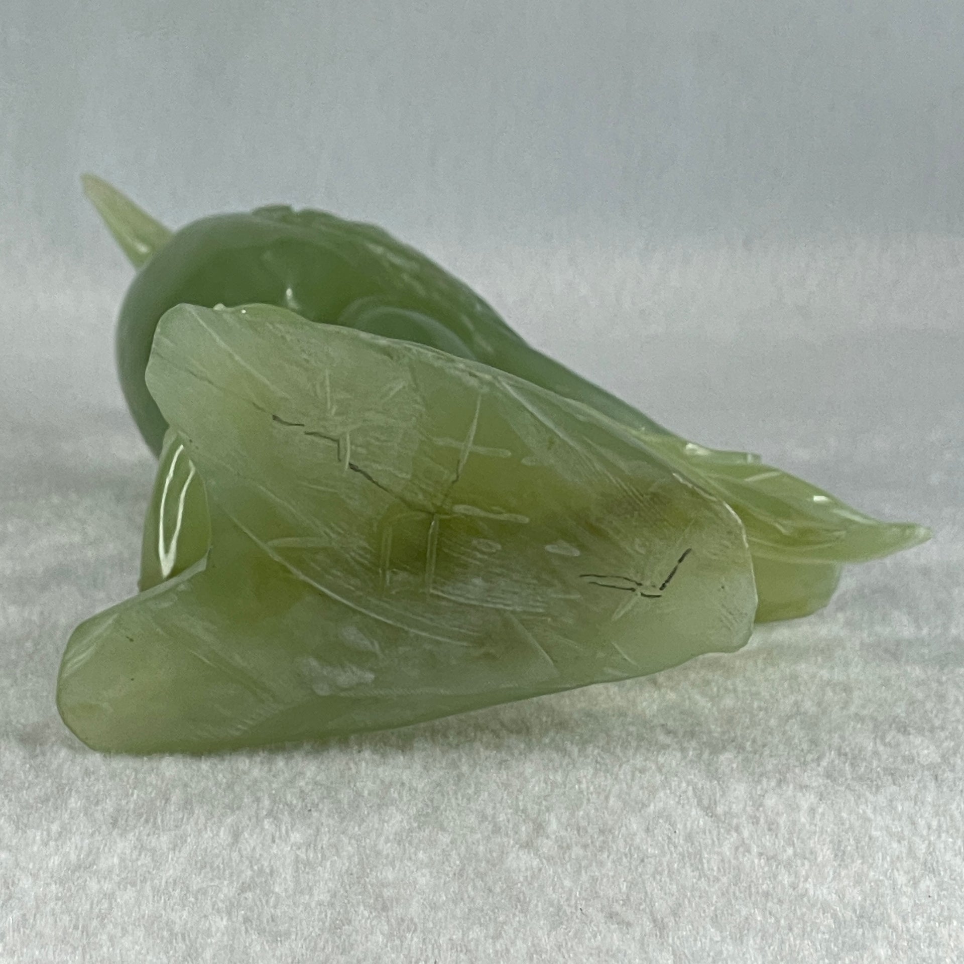 Natural Green Serpentine Javan Mynah Birds on Tree with Wooden Stand Display 418.9g 120.0 by 176.0 by 75.0mm - Huangs Jadeite and Jewelry Pte Ltd