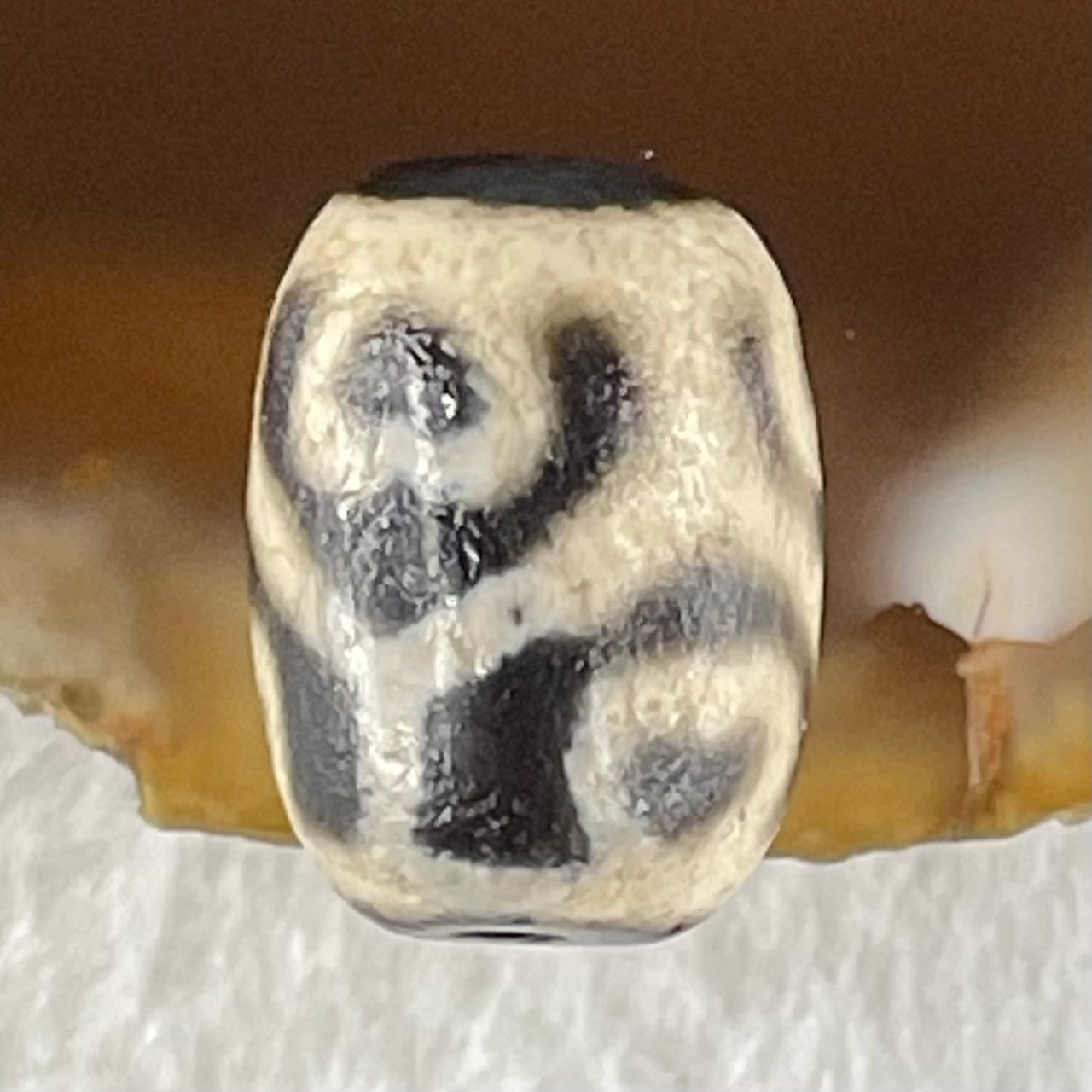 Natural Powerful Tibetan Old Oily Agate Tortoise Shell 6 Hearts Dzi Bead Heavenly Master (Tian Zhu) 龟壳六心天珠 2.11g 13.5 by 10.2mm - Huangs Jadeite and Jewelry Pte Ltd