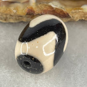 Natural Powerful Tibetan Old Oily Agate Tiger Tooth Daluo Dzi Bead Heavenly Master (Tian Zhu) 虎呀天诛 4.63g 17.7 by 13.3mm - Huangs Jadeite and Jewelry Pte Ltd