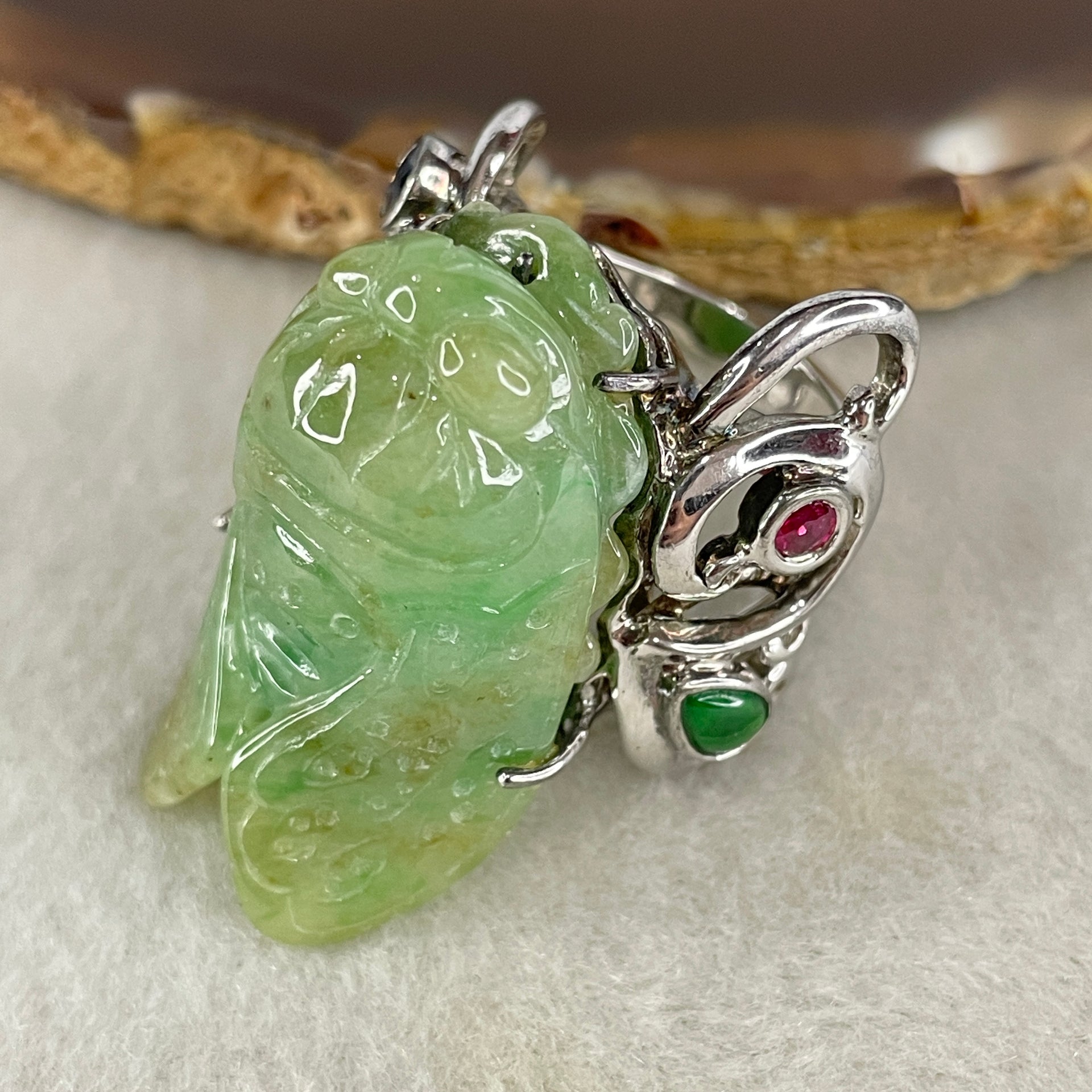Antique Natural Type A Light Green with Brownish Piaohua Jadeite Insect with S925 Sliver and Gem Stones Ring 23.79g 33.4 by 11.6 by 13.0mm US 8.7 HK 19.5 - Huangs Jadeite and Jewelry Pte Ltd