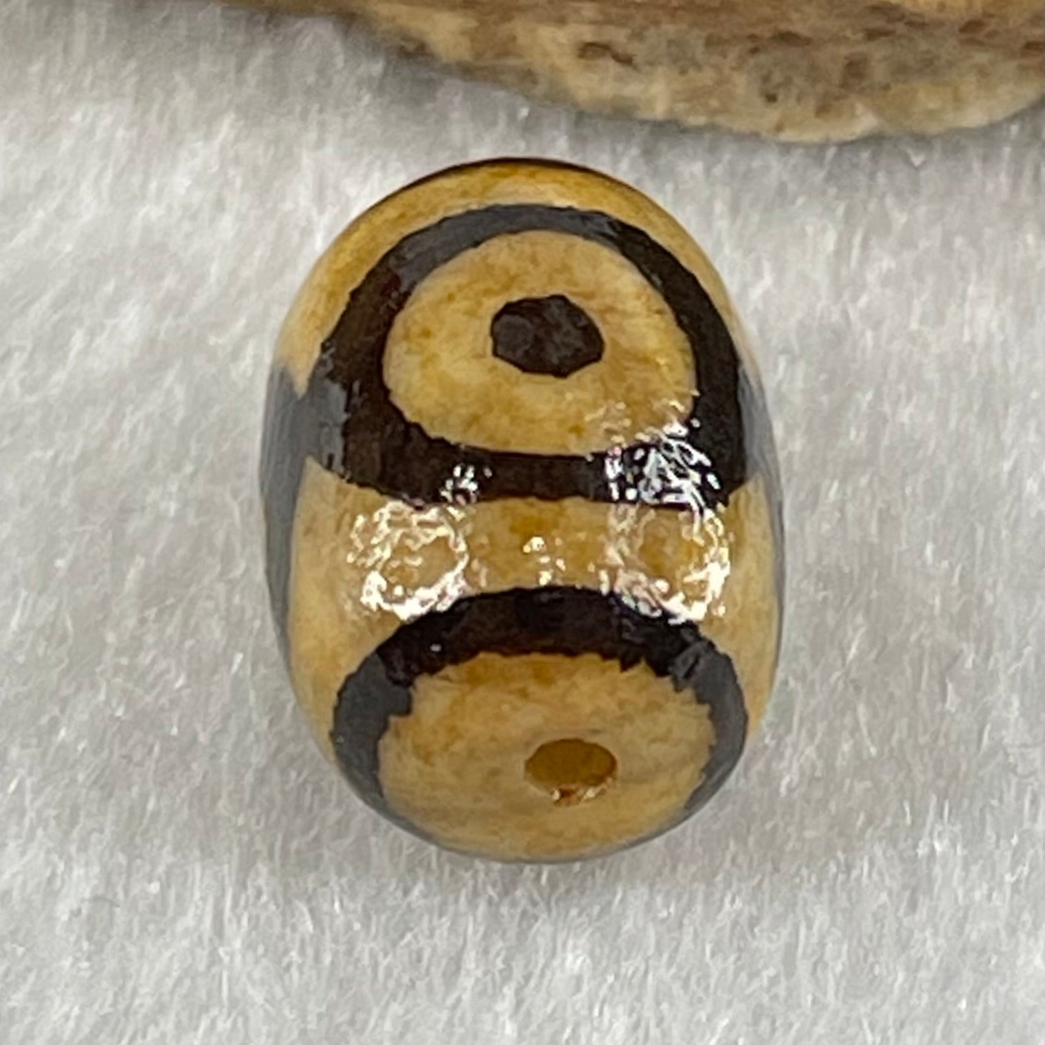Natural Powerful Tibetan Old Oily Agate 3 Eyes Dzi Bead Heavenly Master (Tian Zhu) 三眼天诛 2.33g 14.0 by 10.3mm - Huangs Jadeite and Jewelry Pte Ltd