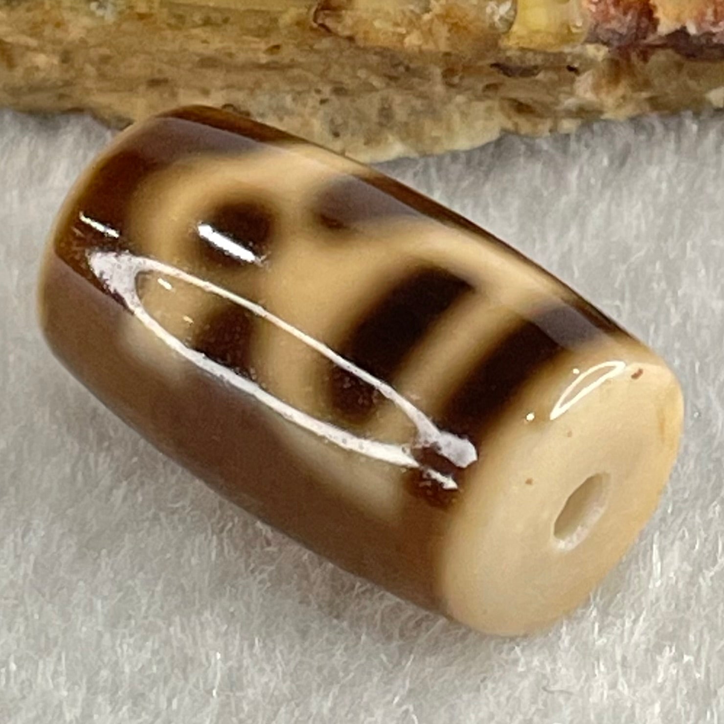 Natural Powerful Tibetan Old Oily Agate Double Cai Shen Dzi Bead Heavenly Master (Tian Zhu) 双财神长天珠 4.85g 19.9 by 11.8mm - Huangs Jadeite and Jewelry Pte Ltd