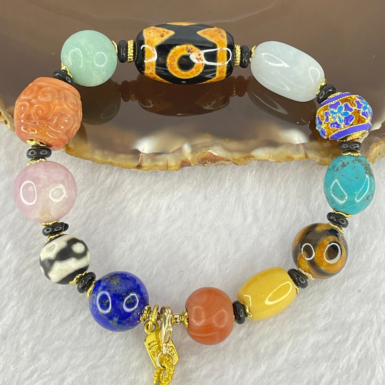 Muti Treasure with Tibetan Old Oily Agate Dzi Beads 3 Eye with Natural Crystals Beads Bracelet 37.56g 16.5cm 21.8 by 13.5mm, 11.2 by 11.7mm, 9.8 by 10.3mm - Huangs Jadeite and Jewelry Pte Ltd