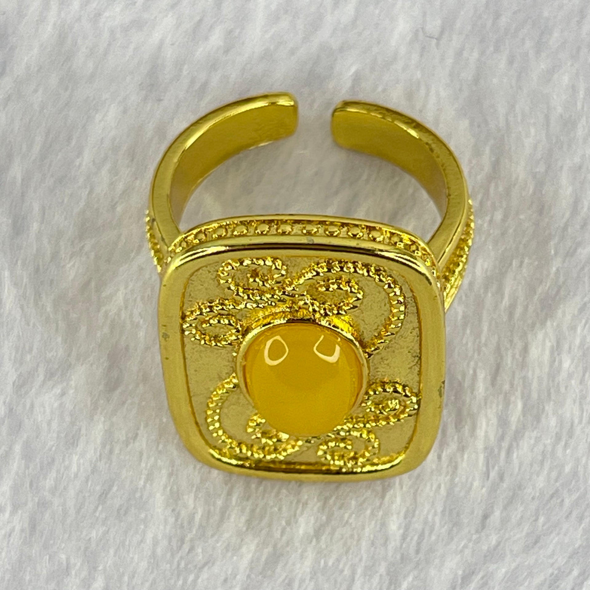 Natural Butterscotch Amber in  Sliver Gold Color Ring (Adjustable Size) 7.59g by 10.5 by 6.7 by 3.0mm - Huangs Jadeite and Jewelry Pte Ltd
