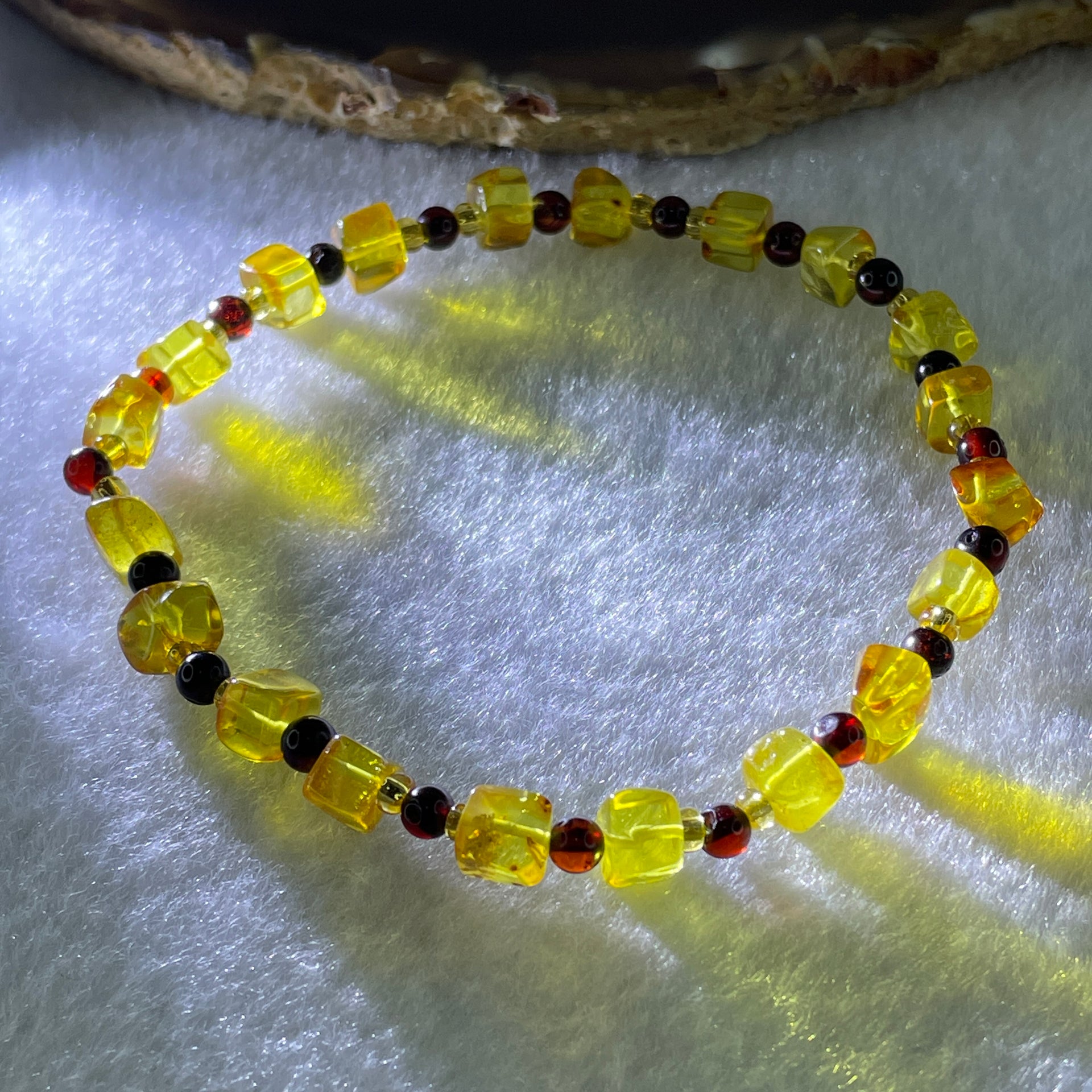 Natural Yellow Amber Square Shape with Cognac Amber Round Shape Bracelet 4.31g 18cm 6.3mm 20 Beads - Huangs Jadeite and Jewelry Pte Ltd