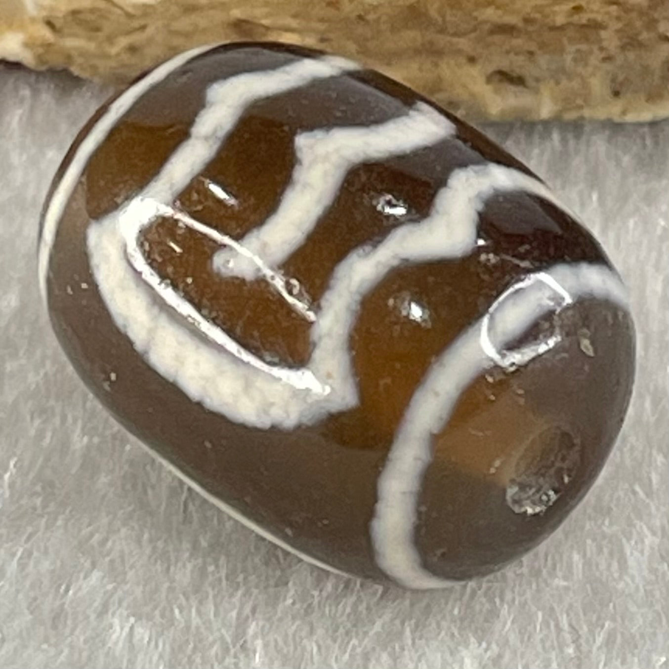 Natural Powerful Tibetan Old Oily Agate Double Garuda Dzi Bead Heavenly Master (Tian Zhu) 虎呀天诛 4.93g 17.2 by 13.4mm - Huangs Jadeite and Jewelry Pte Ltd