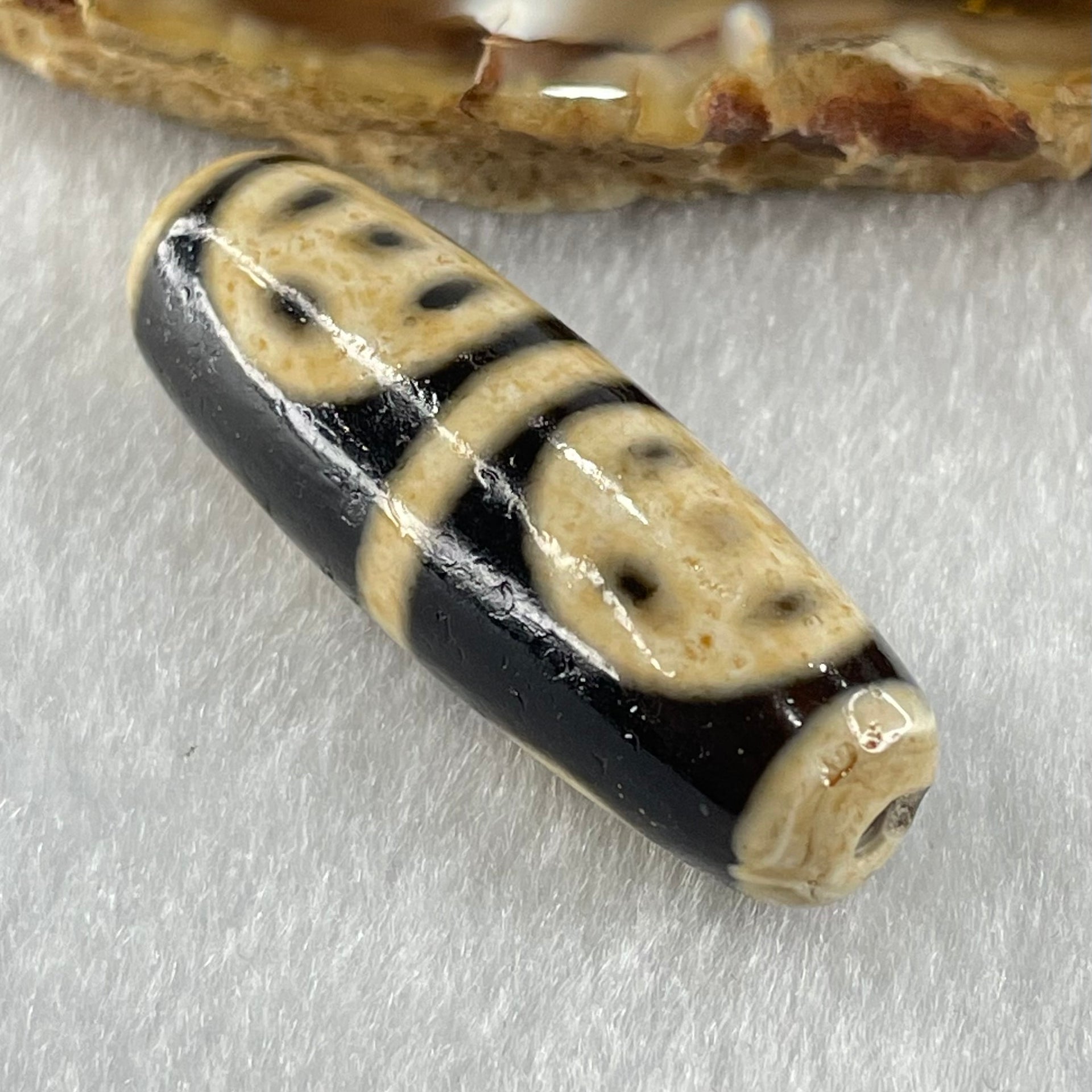 Natural Powerful Tibetan Old Oily Agate Four Coins Dzi Bead Heavenly Master (Tian Zhu) 9.29g 36.9 by 12.7mm - Huangs Jadeite and Jewelry Pte Ltd