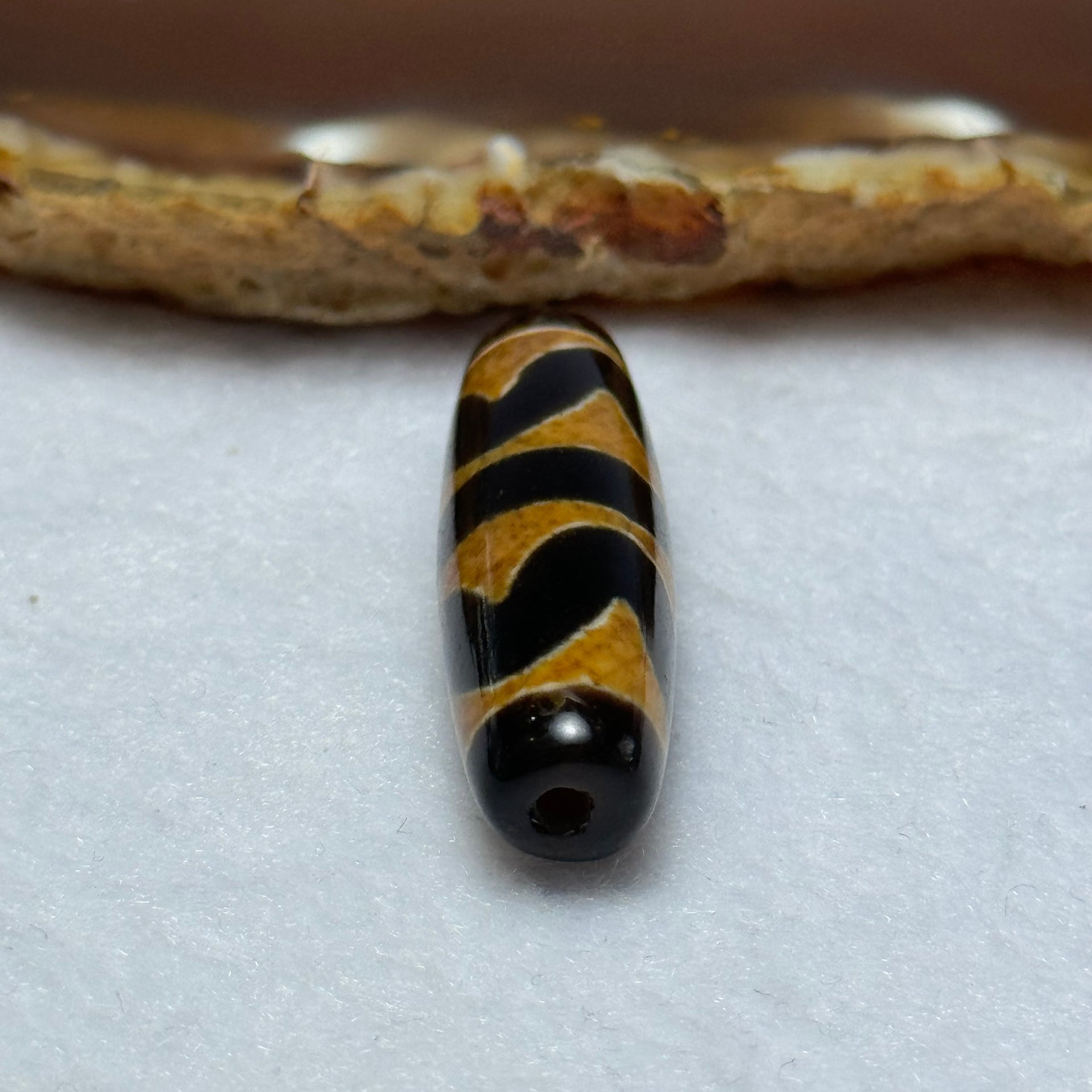 Natural Powerful Tibetan Old Oily Agate Double Tiger Tooth Daluo Dzi Bead Heavenly Master (Tian Zhu) 虎呀天诛 6.99g 37.2 by 11.1mm - Huangs Jadeite and Jewelry Pte Ltd