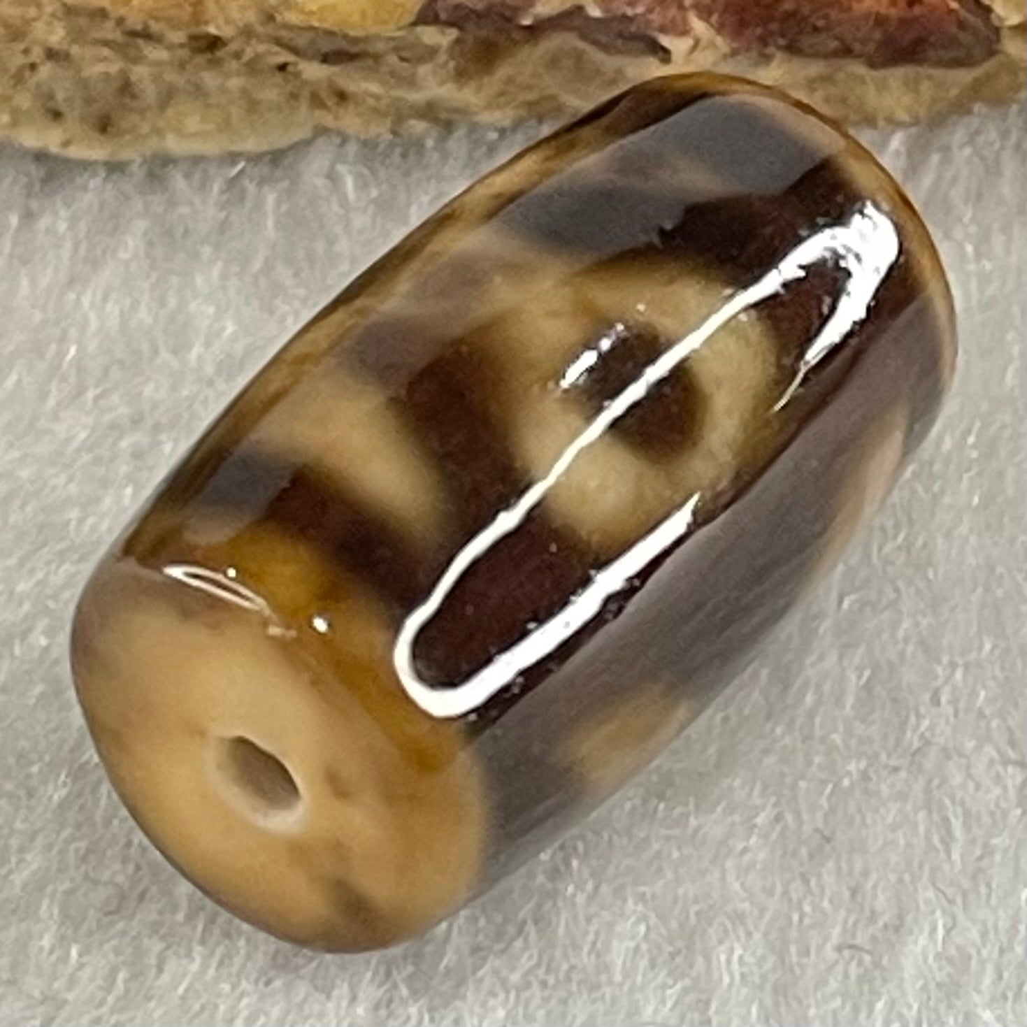 Natural Powerful Tibetan Old Oily Agate Patina Guiren Tairen Human Dzi Bead Totem Amulet Heavenly Master (Tian Zhu) 贵人天诛 4.88g 19.8 by 11.8mm - Huangs Jadeite and Jewelry Pte Ltd