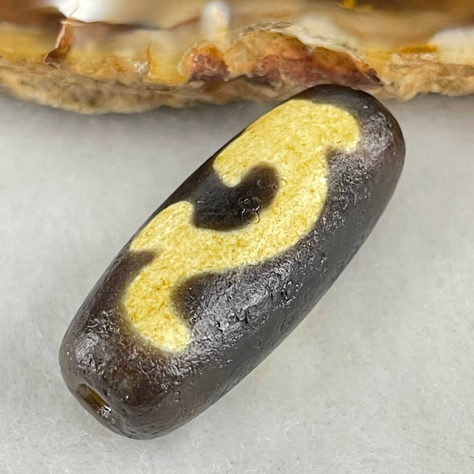 Natural Powerful Tibetan Old Oily Agate Green Tara Dzi Bead Heavenly Master (Tian Zhu) 绿度母天珠 5.76g 27.8 by 11.6mm - Huangs Jadeite and Jewelry Pte Ltd