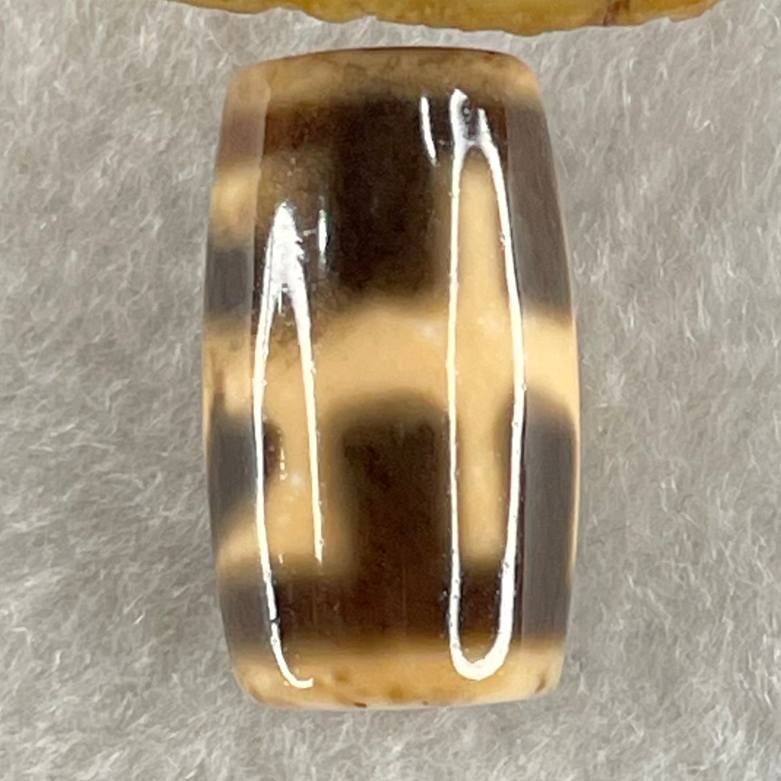 Natural Powerful Tibetan Old Oily Agate Patina Guiren Tairen Human Dzi Bead Totem Amulet Heavenly Master (Tian Zhu) 贵人天诛 4.92g 20.3 by 11.8mm - Huangs Jadeite and Jewelry Pte Ltd