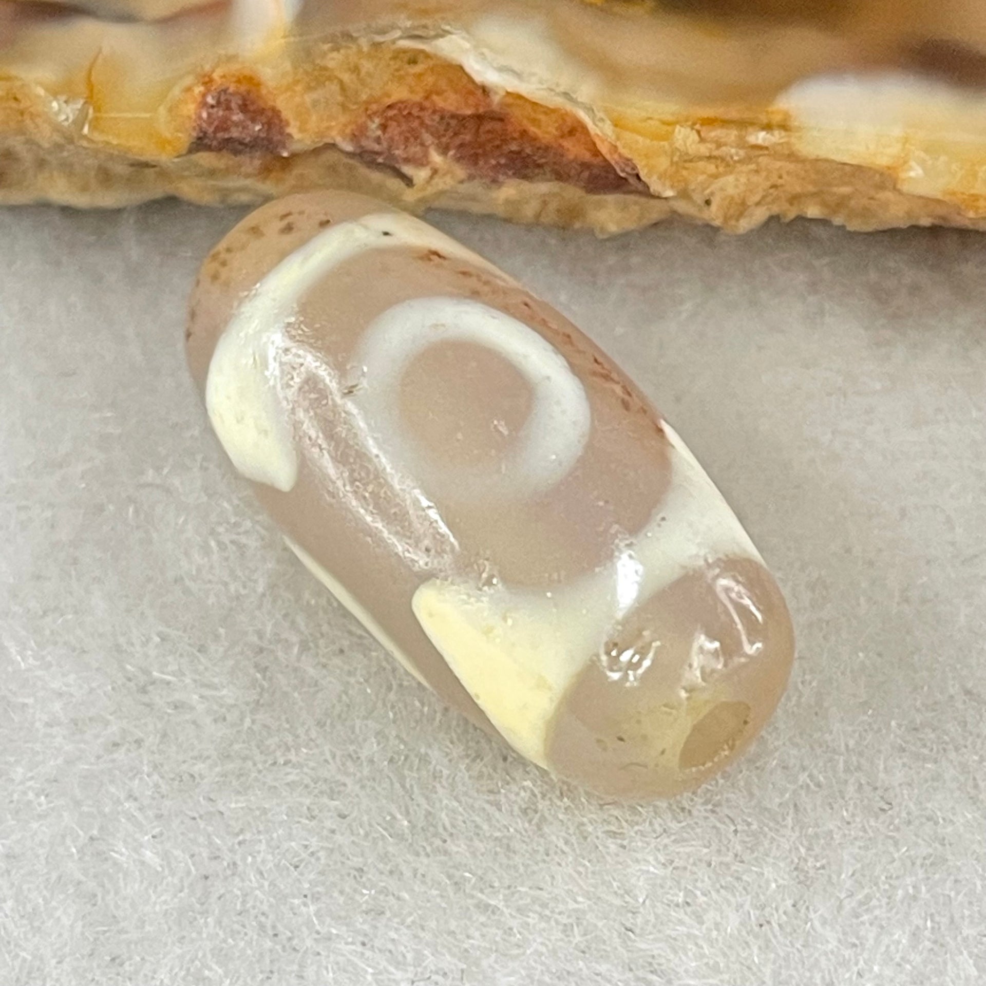 Natural Powerful Tibetan Old Oily Agate 3 Eyes Dzi Bead Heavenly Master (Tian Zhu) 三眼天诛 2.86g 20.1 by 10.0mm - Huangs Jadeite and Jewelry Pte Ltd