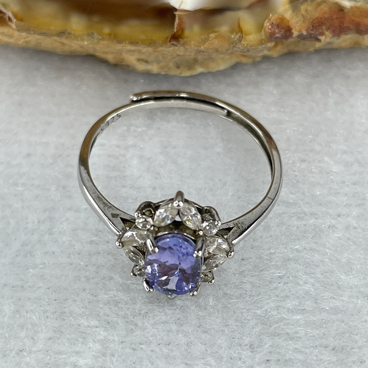 Natural Blue Tanzanite Ring in S925 Sliver 1.53g 6.8 by 5.2 by 3.0mm (Adjustable Size)